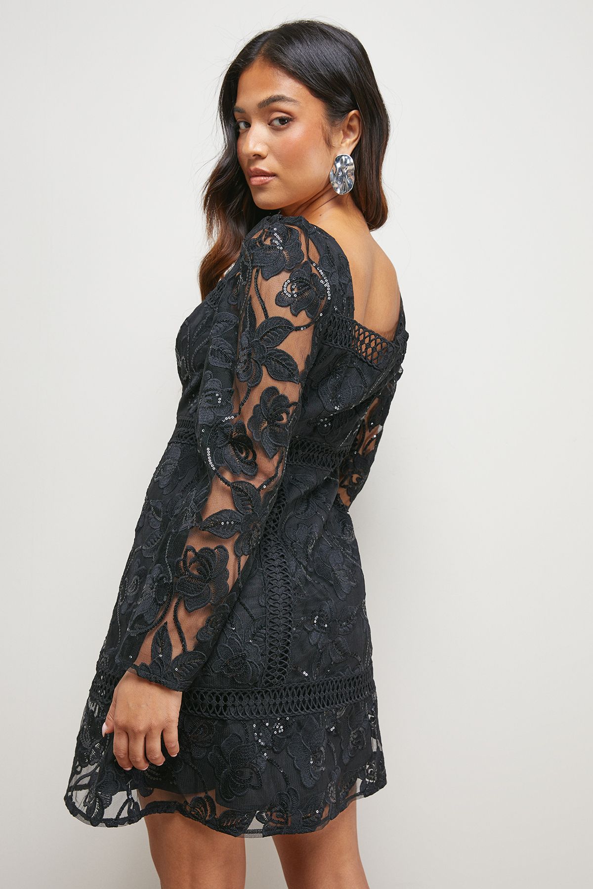 Oasis Petite Lace Trim Detail Mini Dress Black image 3