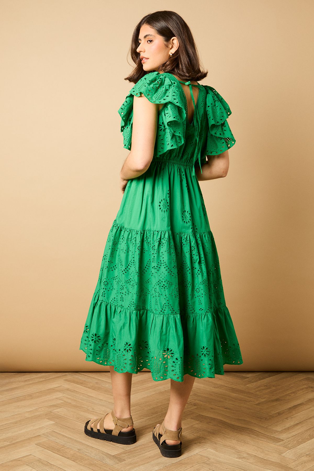 Oasis Petite Broderie V Neck Angel Sleeve Maxi Dress Green image 3