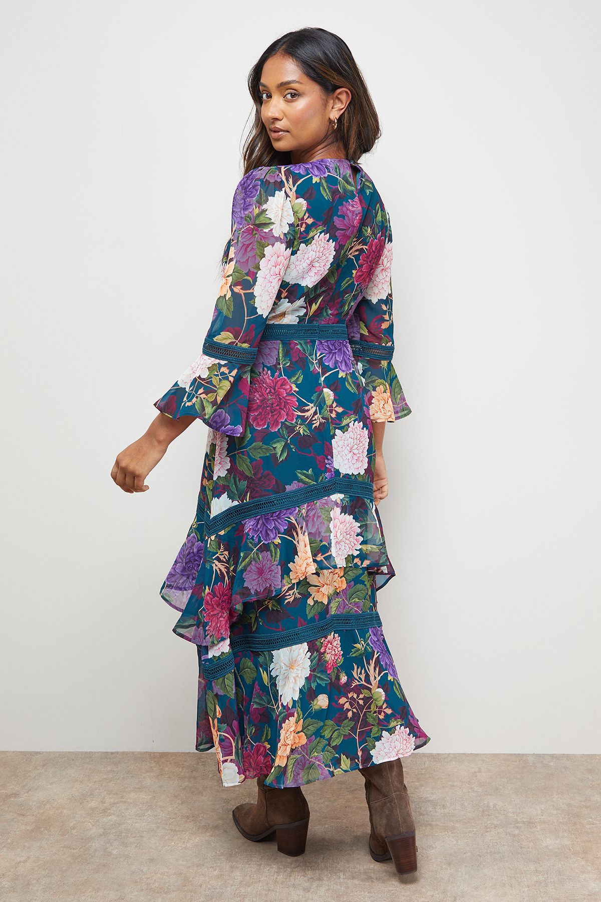 Oasis Printed Tiered Fluted Sleeve Lace Insert Midi Dress Floral image 3