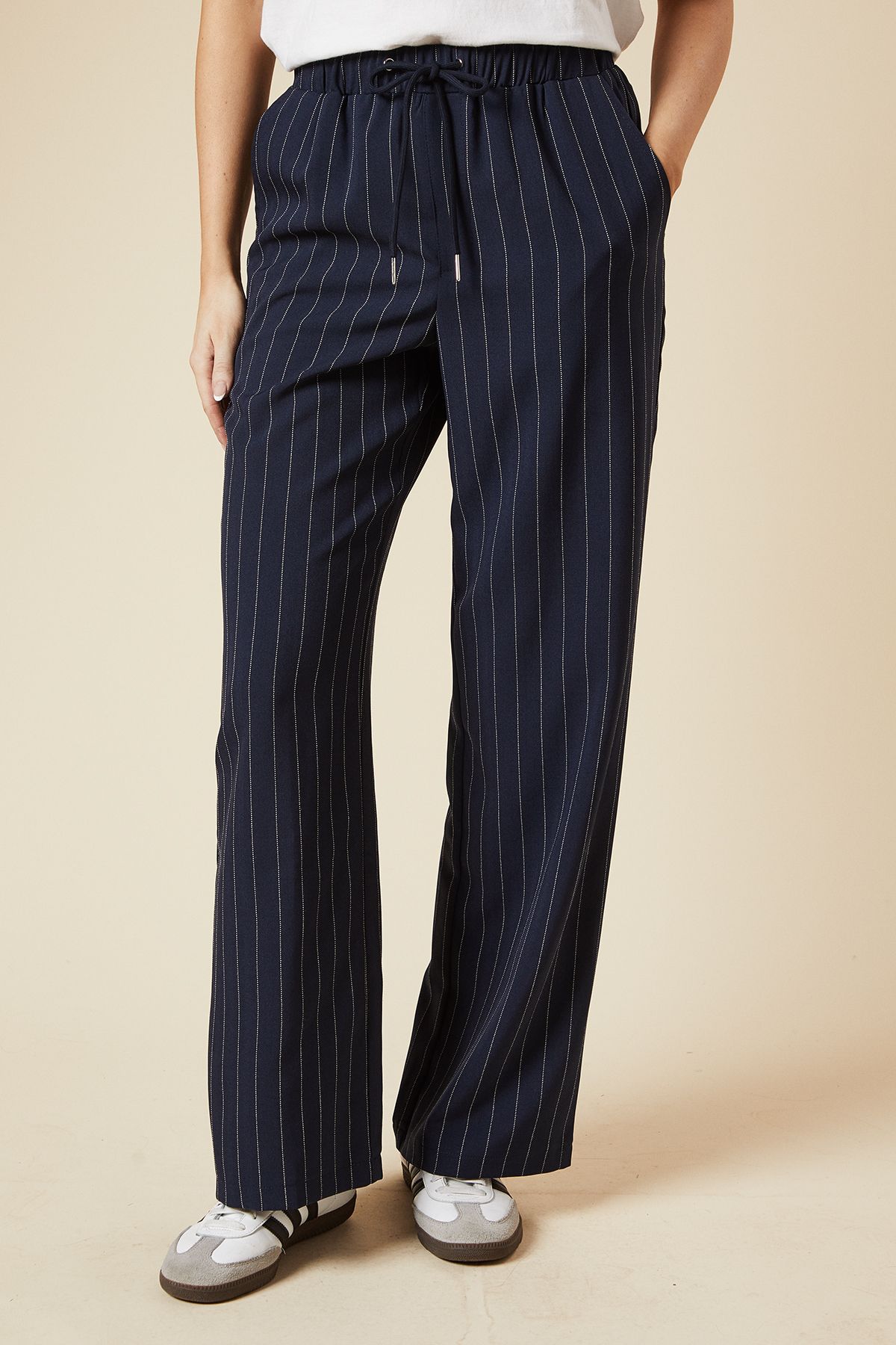 Dorothy Perkins Elasticated Waist Wide Leg Stripe Trouser Navy image 2