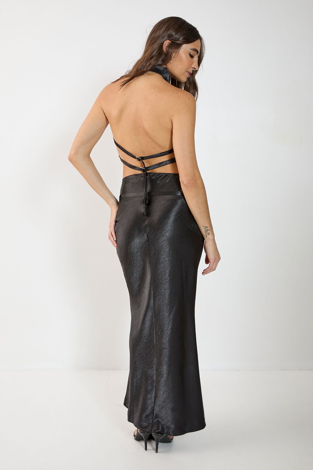 NastyGal Satin Belted Bias Cut Maxi Skirt Black image 4