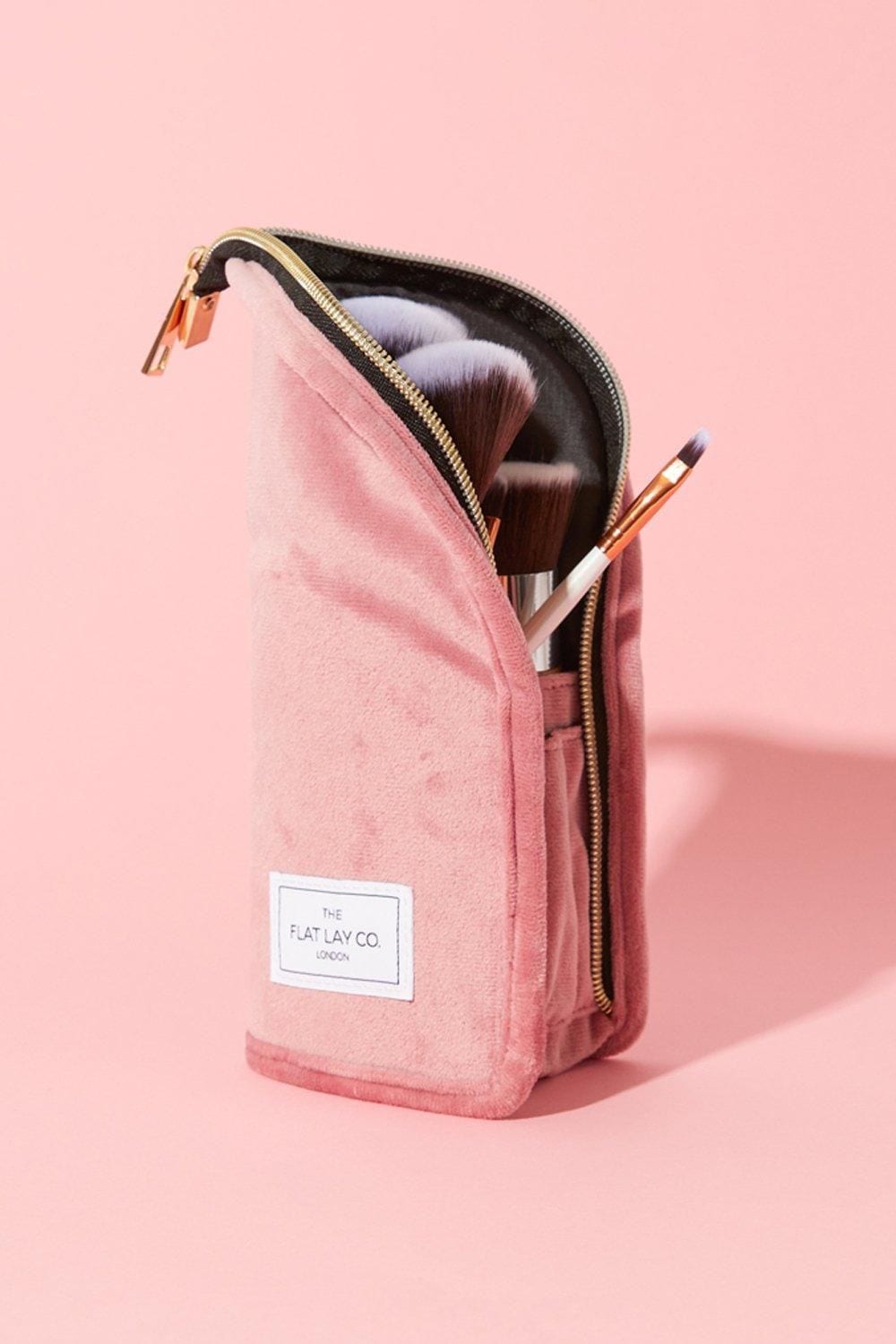 The Flat Lay Co Pink Velvet Brush Case Pink image 3