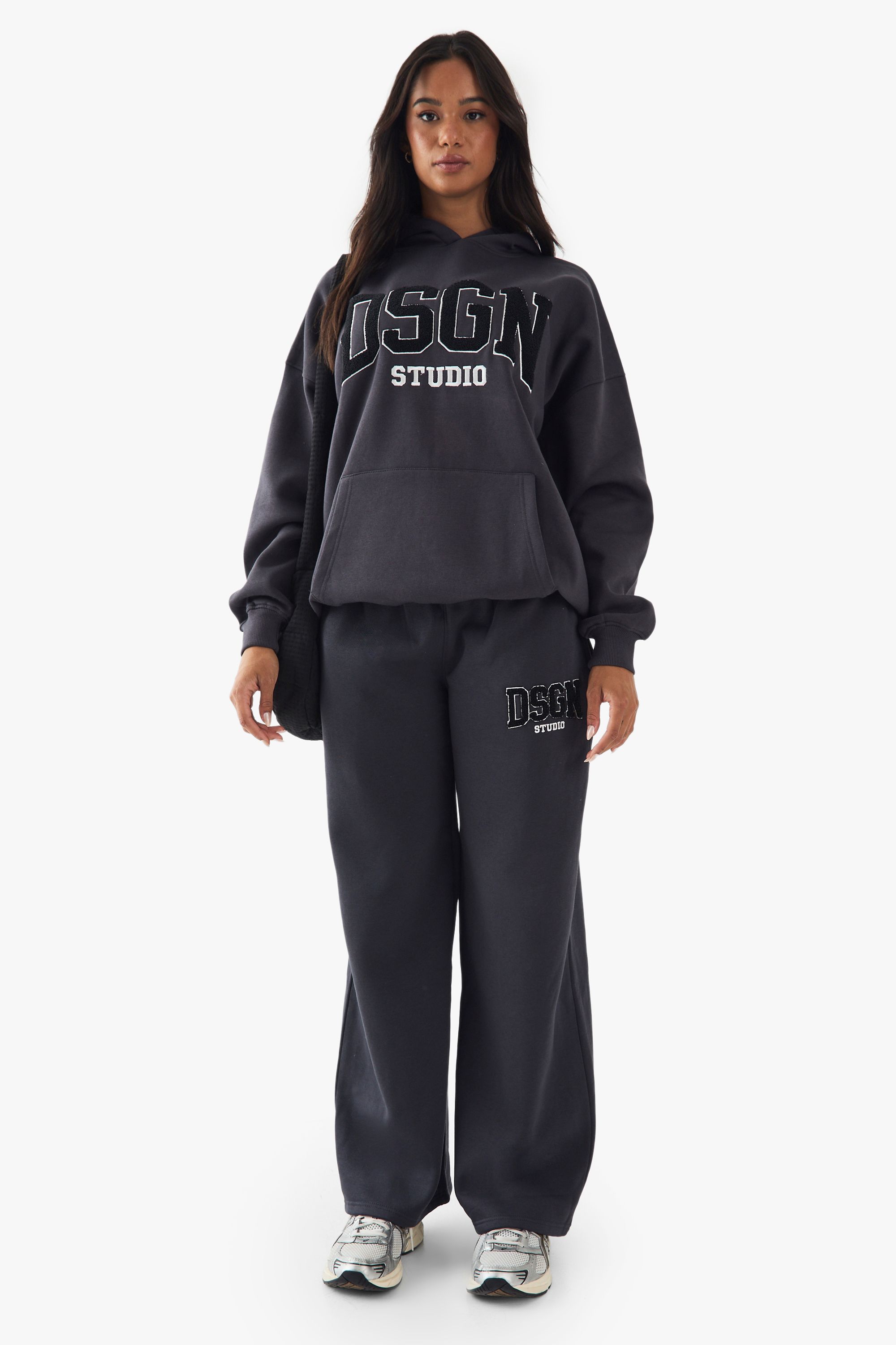 DSGN Studio DSGN Studio Towelling Applique Oversized Hoodie Charcoal image 5