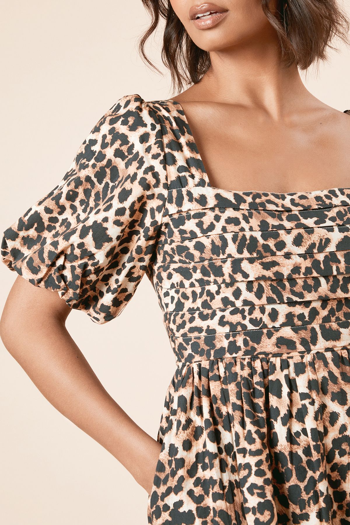 Dorothy Perkins Leopard Pleated Bodice Midi Dress Leopard image 5