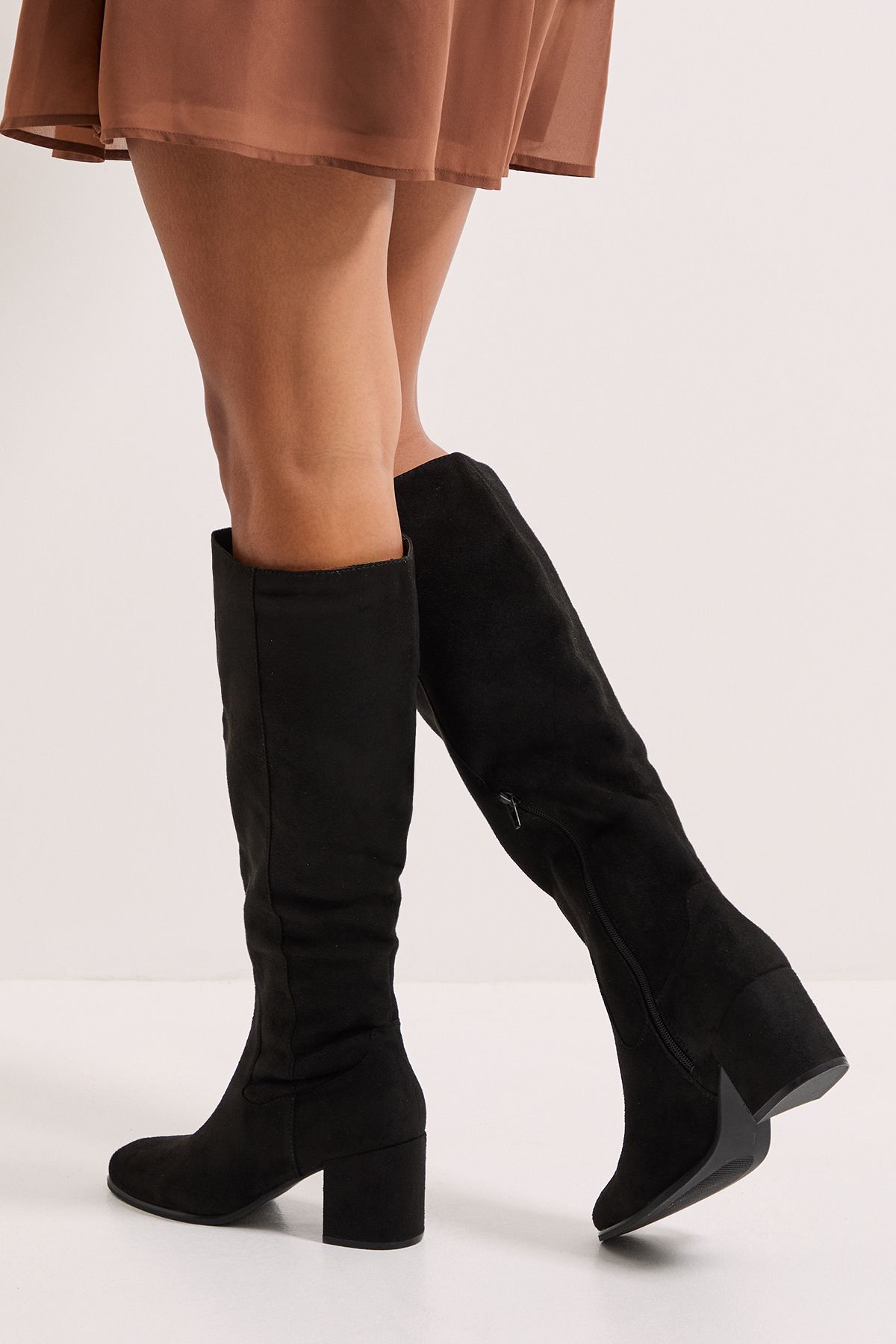 Dorothy Perkins Keeley Round Toe Medium Block Heel Knee High Boots Natural Black image 4