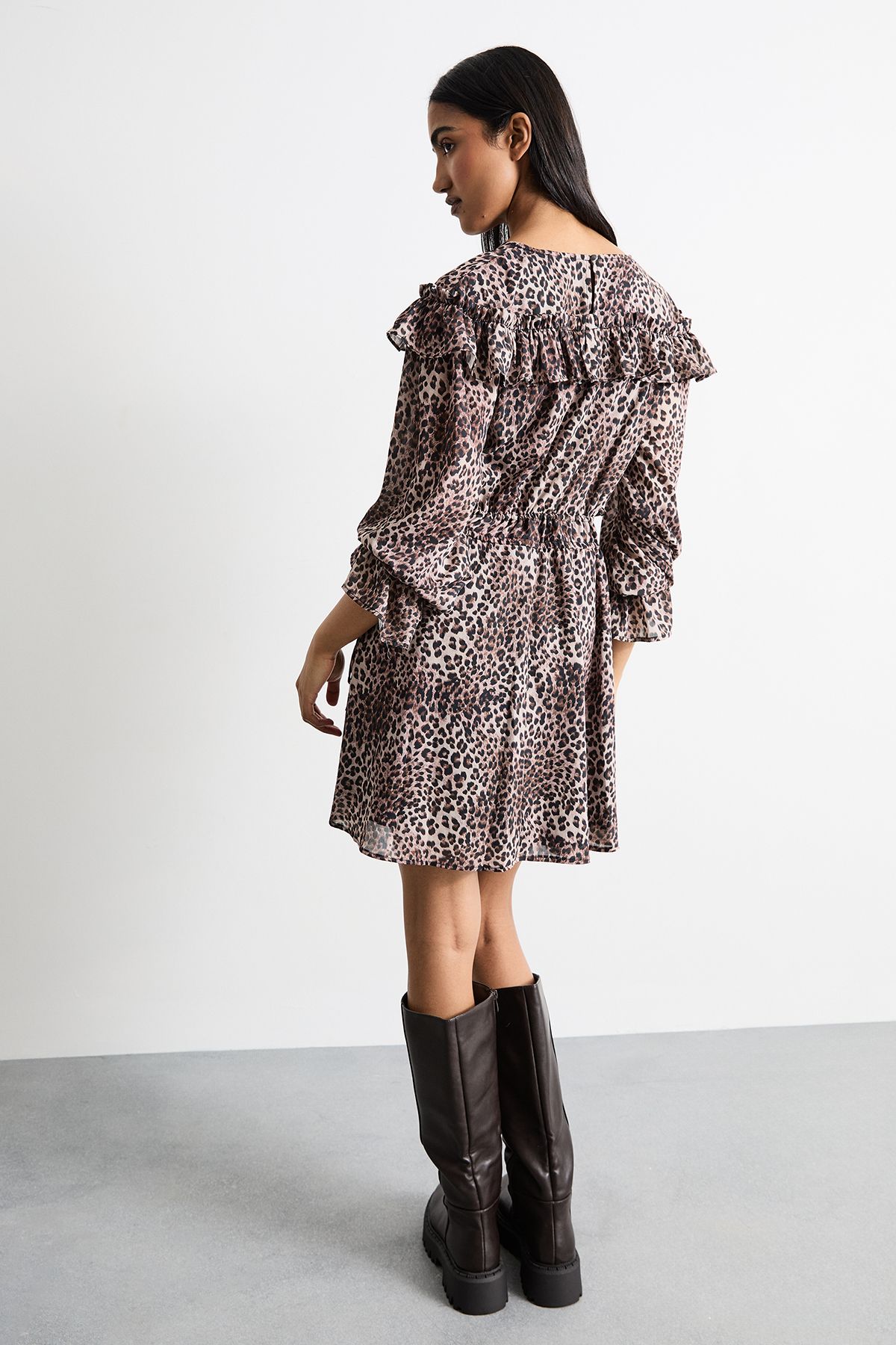 Warehouse Printed Ruffle Shoulder Detail V Neck Boho Mini Dress Animal image 3