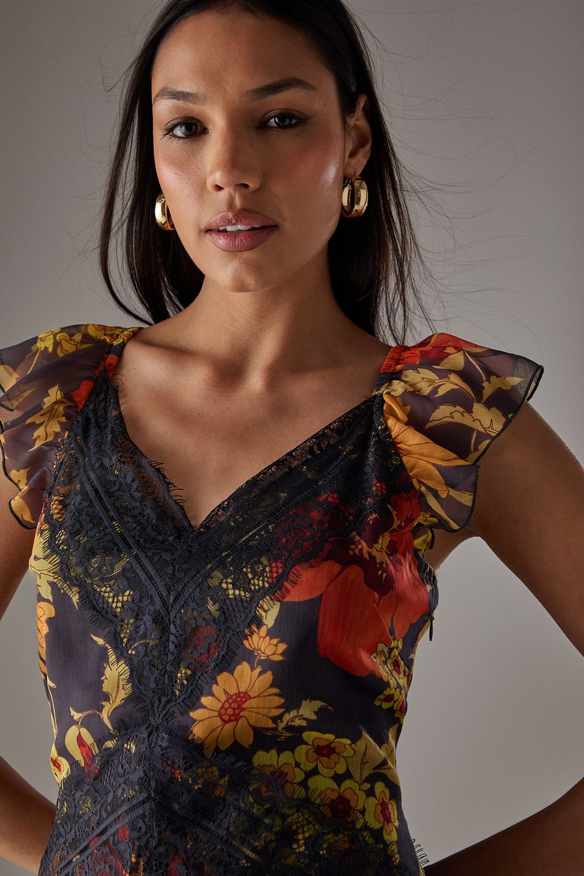 Warehouse HCD Chiffon Lace Insert Frill Sleeve Midi Dress Floral image 2