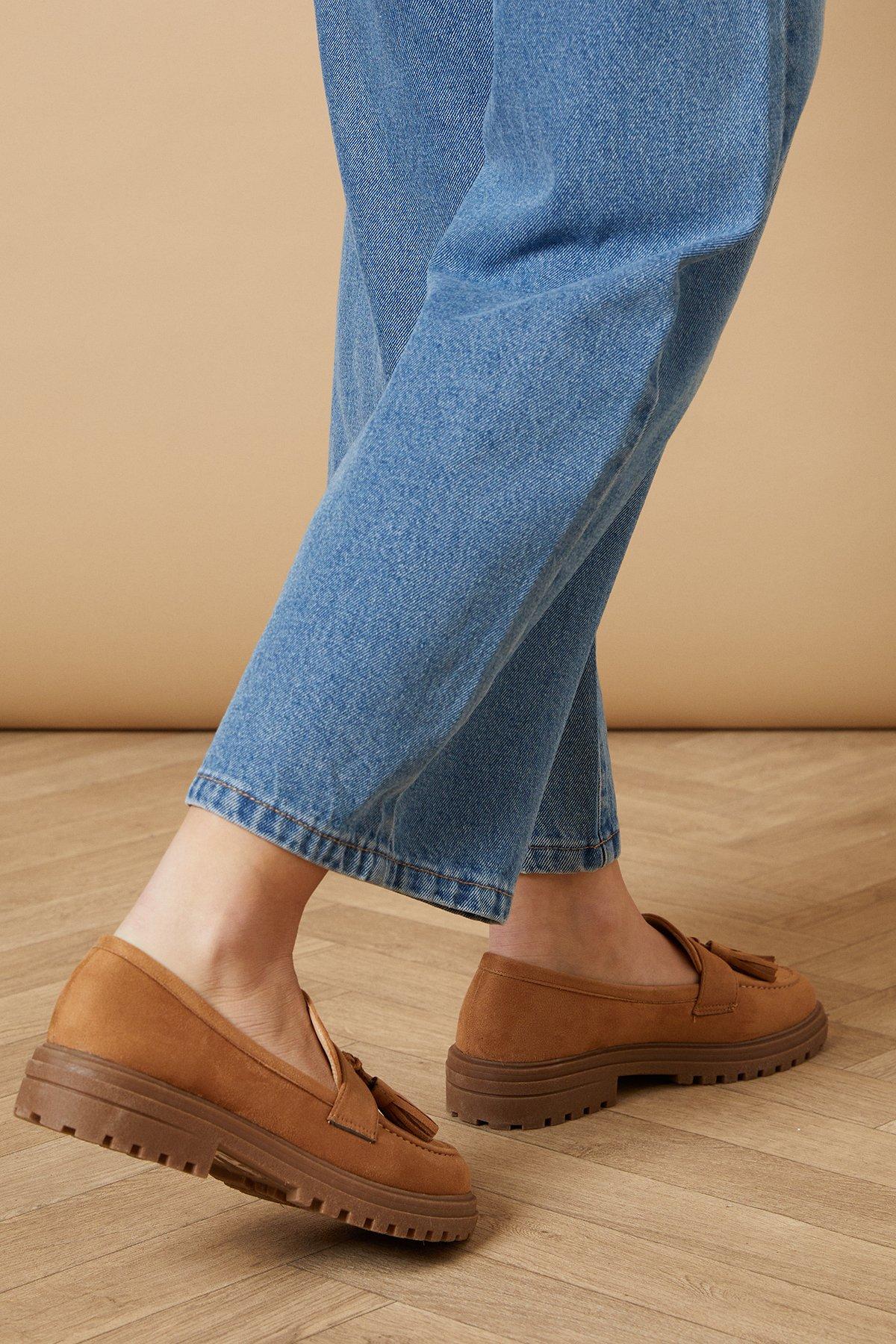 Oasis Barnie Faux Suede Tassel Chunky Loafers Tan image 3