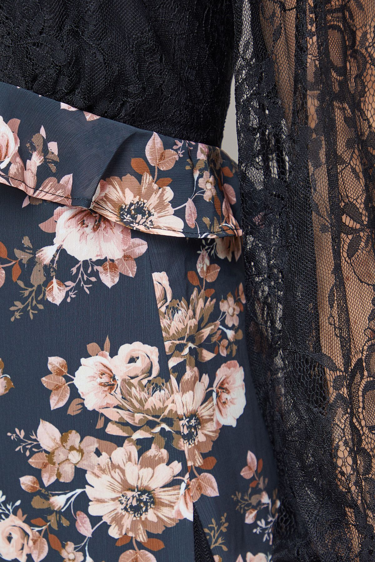 Oasis Lace Mix Midi Dress Floral image 5