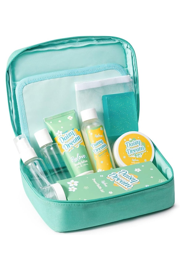 Living and Home 9Pcs Spa Gift Baskets Daisy Scent Toiletry Set Summer Travel Skincare Kit