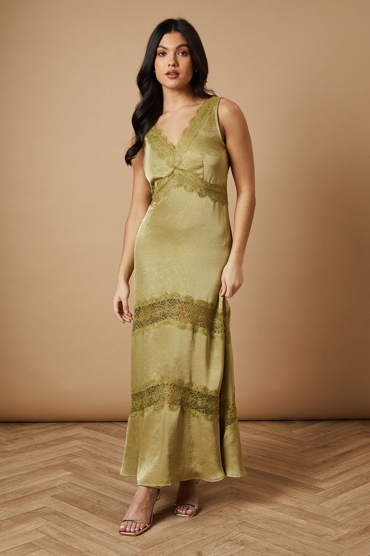 Oasis Satin Lace Insert Maxi Dress Green image 2