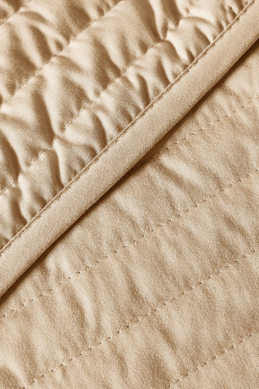 Bianca 'Quilted Lines' Bedspread image 2