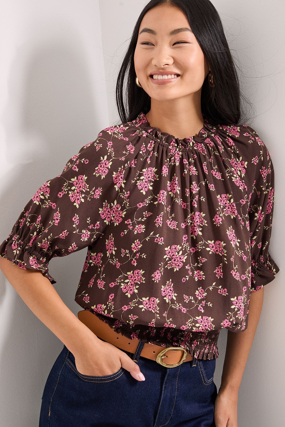 Dorothy Perkins Petite Frill Neck Shirred Cuff Blouse Chocolate image 5