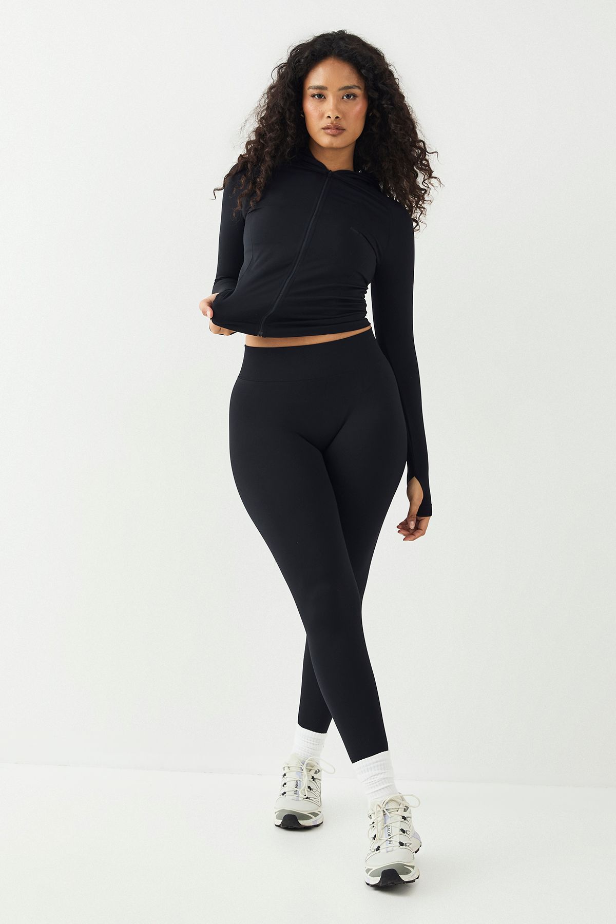 DSGN Studio DSGN Studio Sport Ultra Contour Seamless Scrunch Bum Legging Black image 3