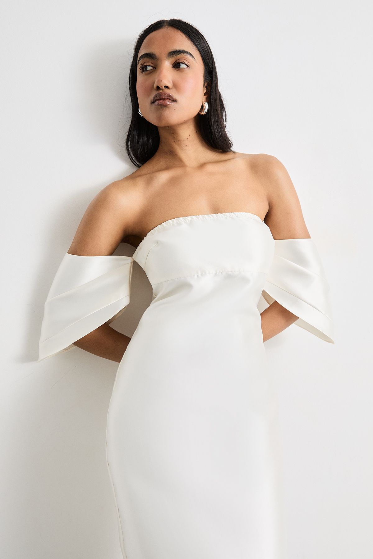 Warehouse Structured Puff Sleeve Bardot Midi Dress Ivory image 2