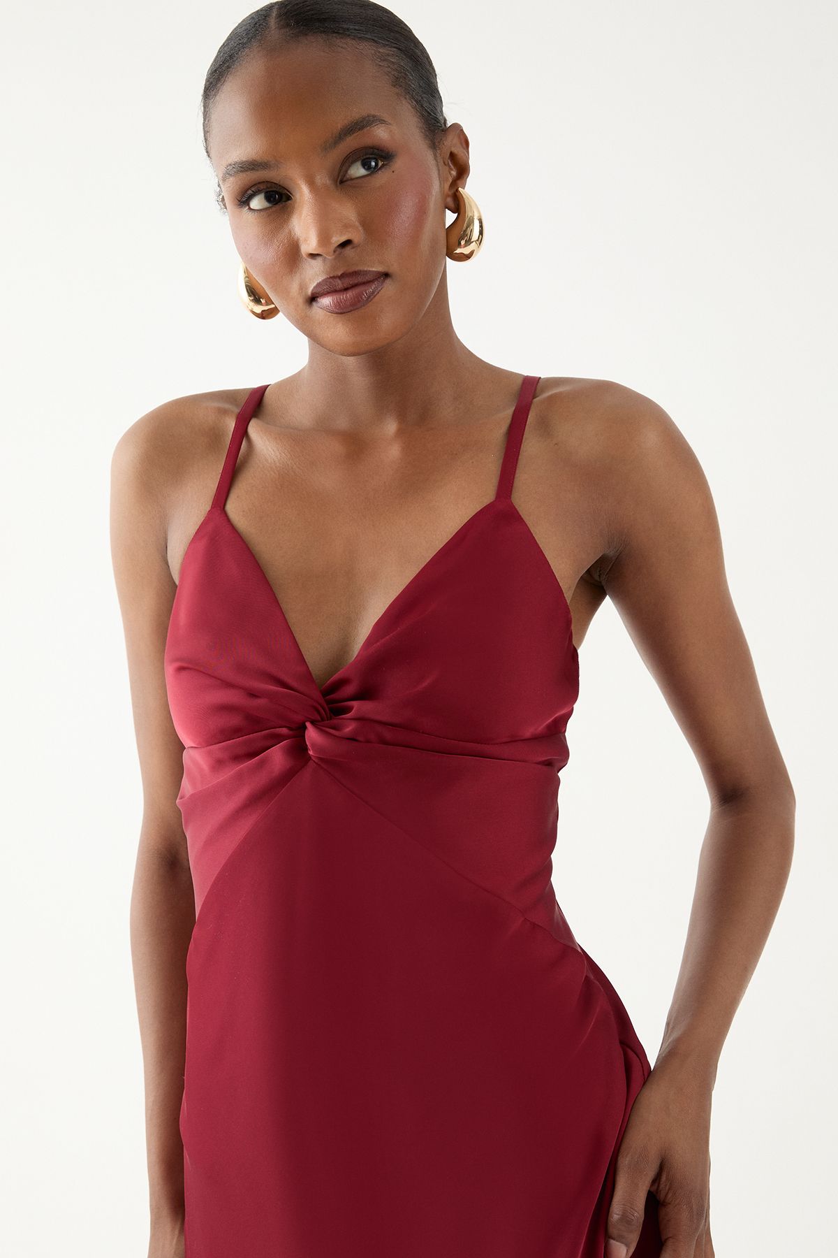 MissPap Knot Detail Strappy Bridesmaid Dress Red image 3