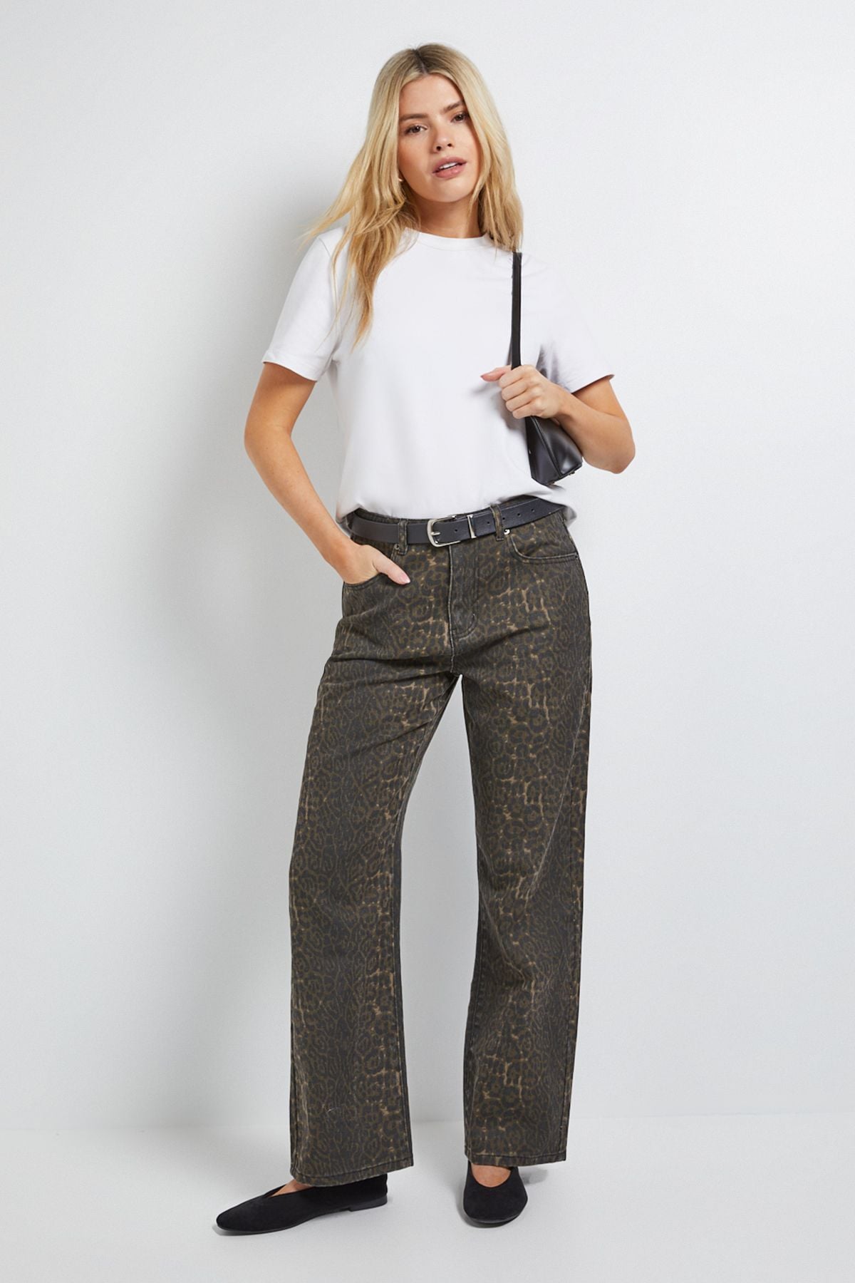 Dorothy Perkins Leopard Tapered Straight Denim Jean Leopard image 1