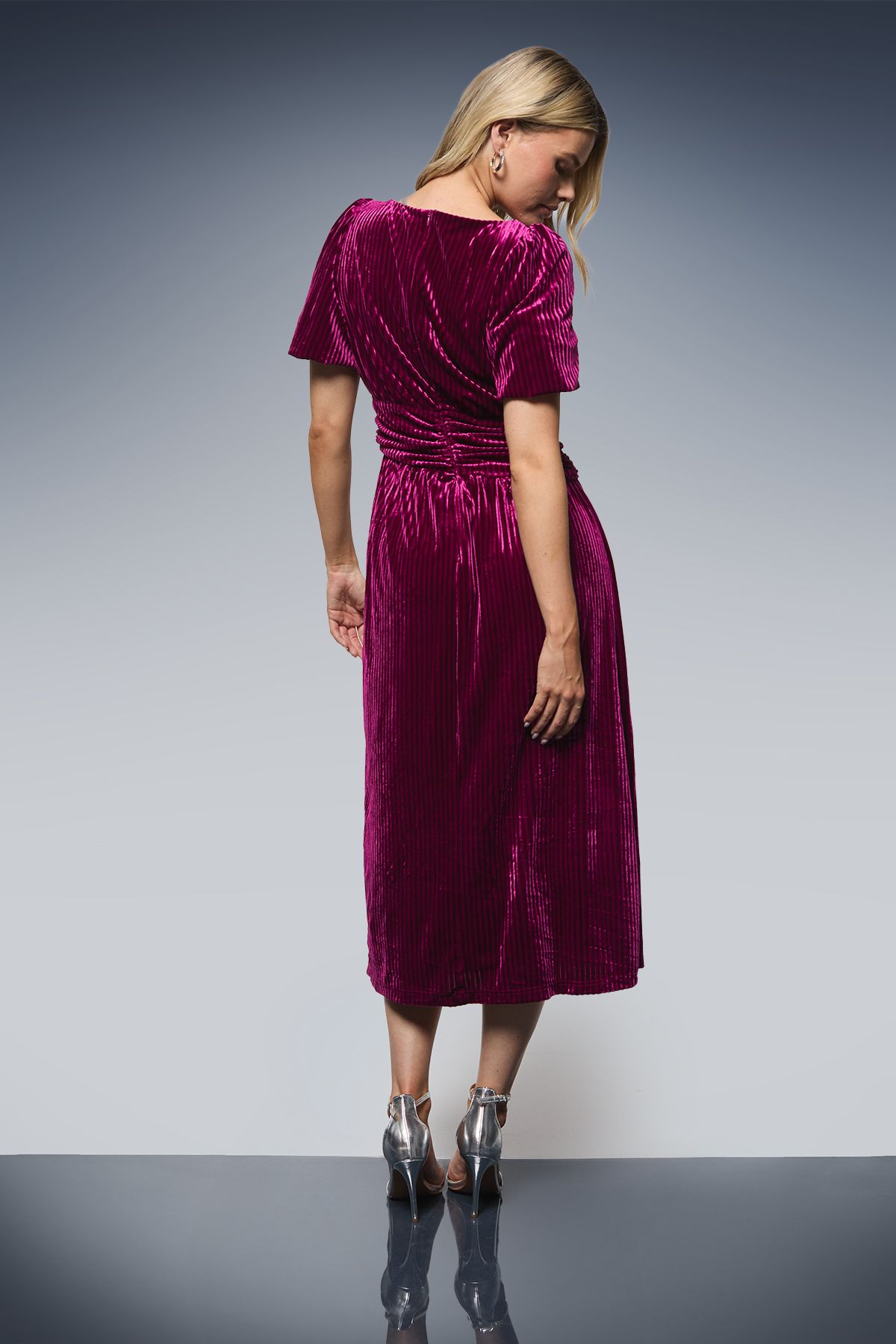 Dorothy Perkins DP Luxe Gathered Waist Velvet Midi Dress Berry image 3
