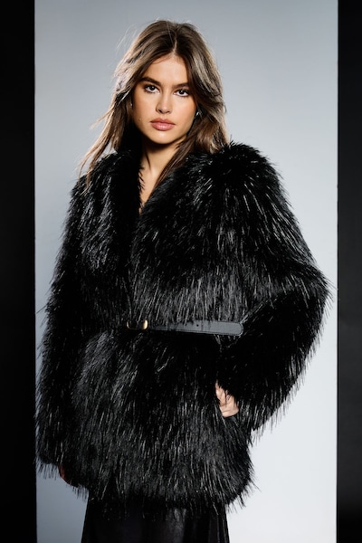 RUNWAY 1.8.1.8 Runway 1.8.1.8 Shaggy Faux Fur Belt Detail Coat Black
