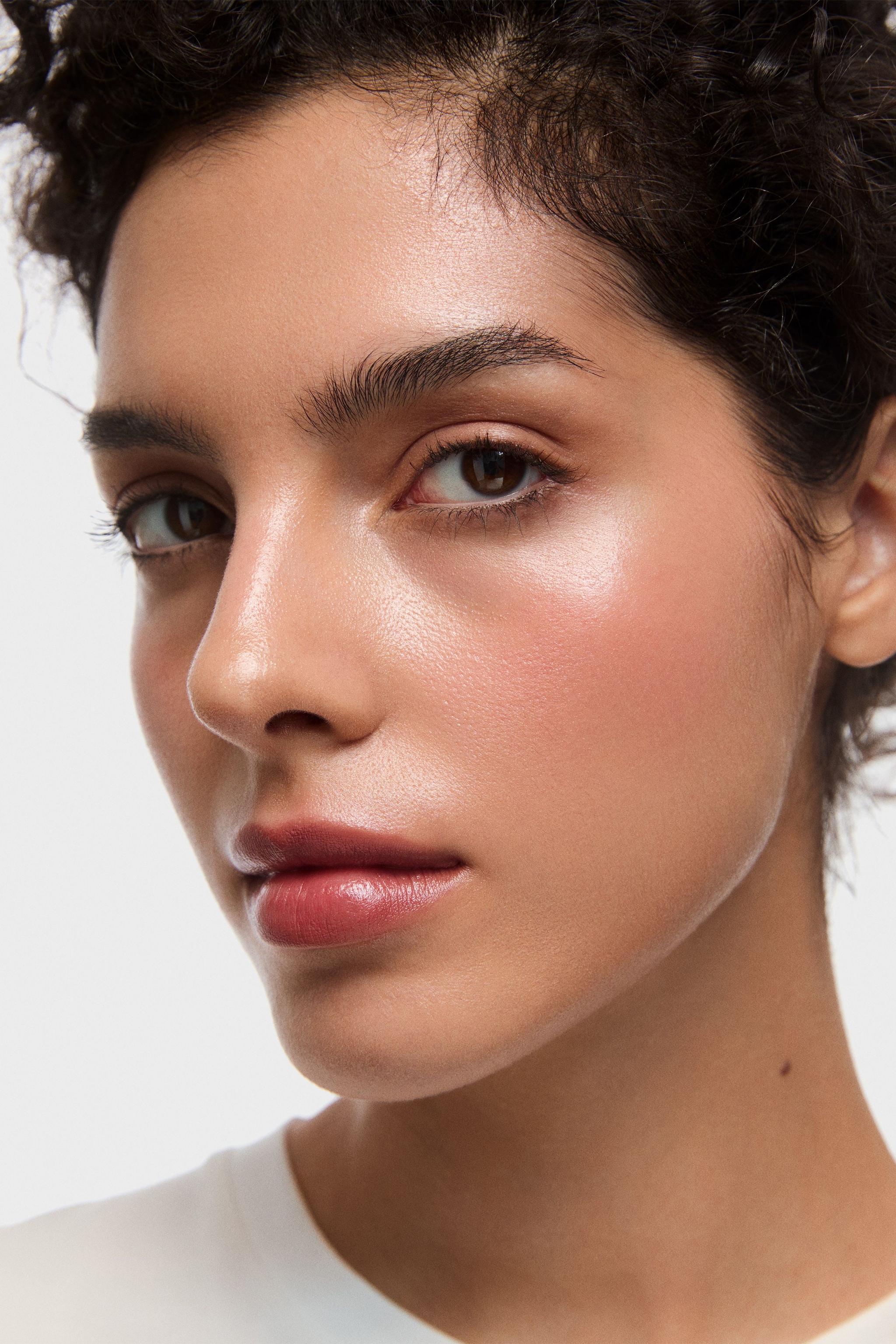 INGLOT Cream Stick Highlighter image 3