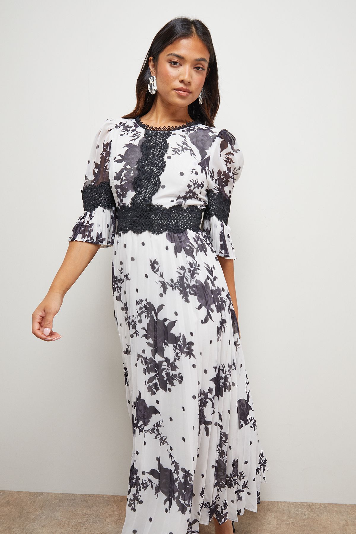 Oasis Petite Printed Lace Trim Pleated Midi Dress Multi image 1