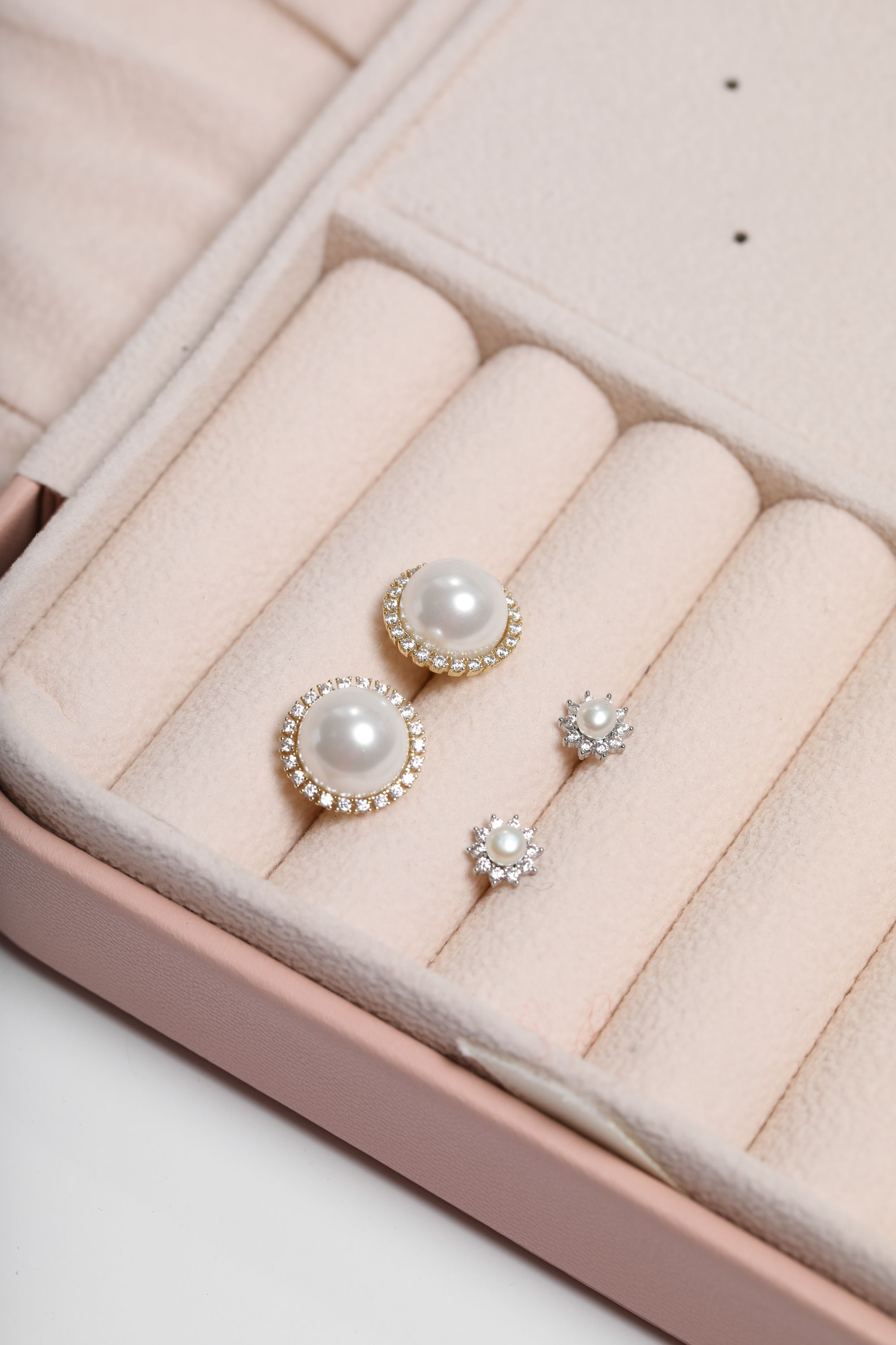Jon Richard Gold Plated Cubic Zirconia and Pearl Stud Earrings image 3