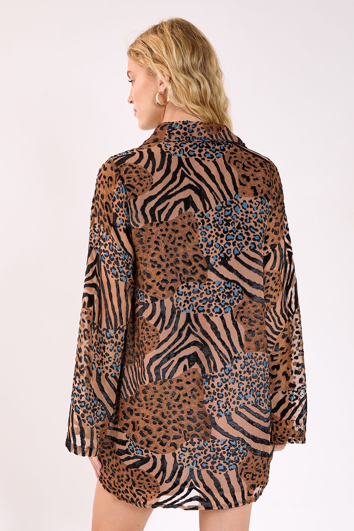 NastyGal Mixed Animal Devore Button Down Mini Tunic Dress Tan image 4