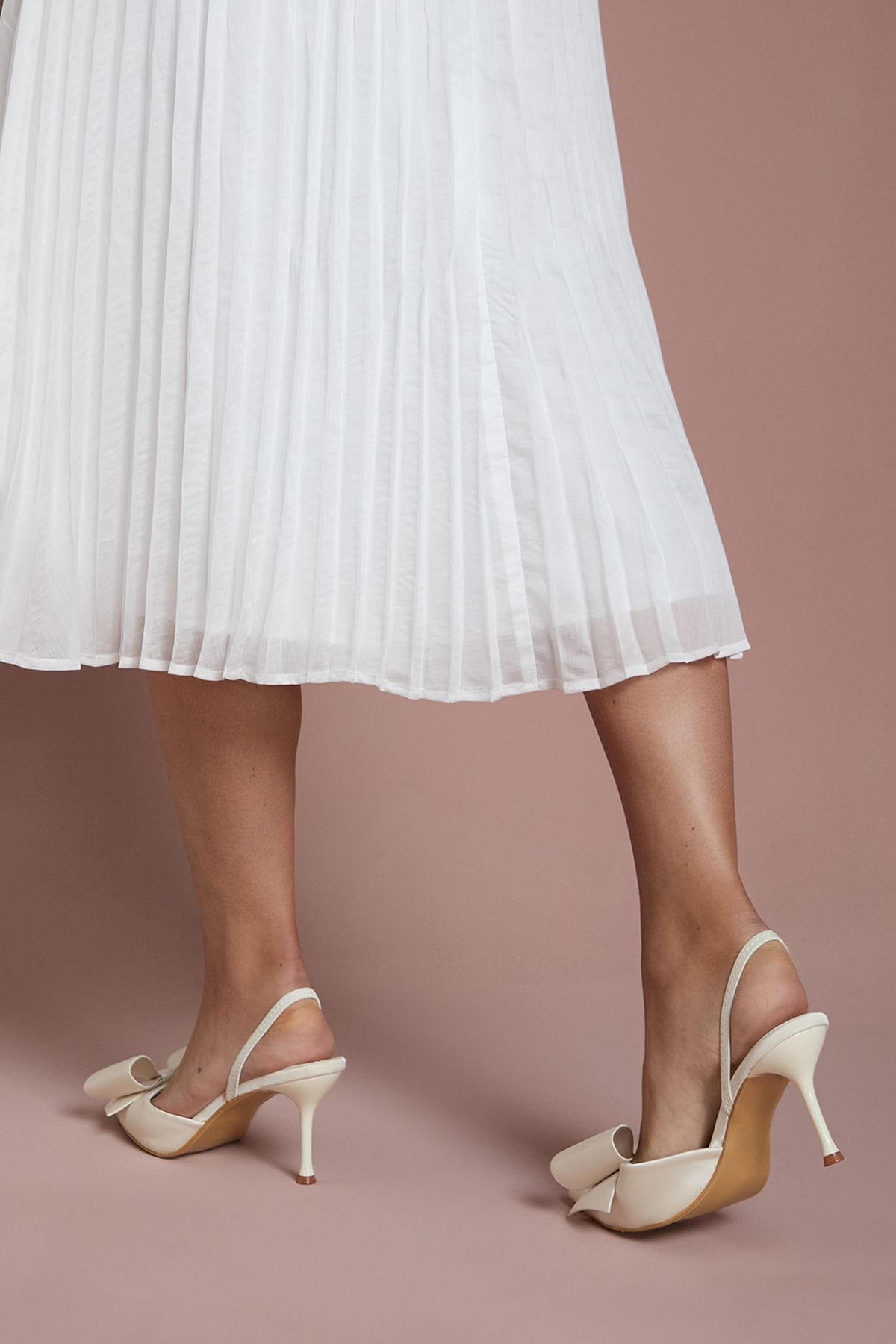 Coast Bridal Lola Satin Bow Detail Medium Stiletto Heel Sling Back Court Shoes White image 4