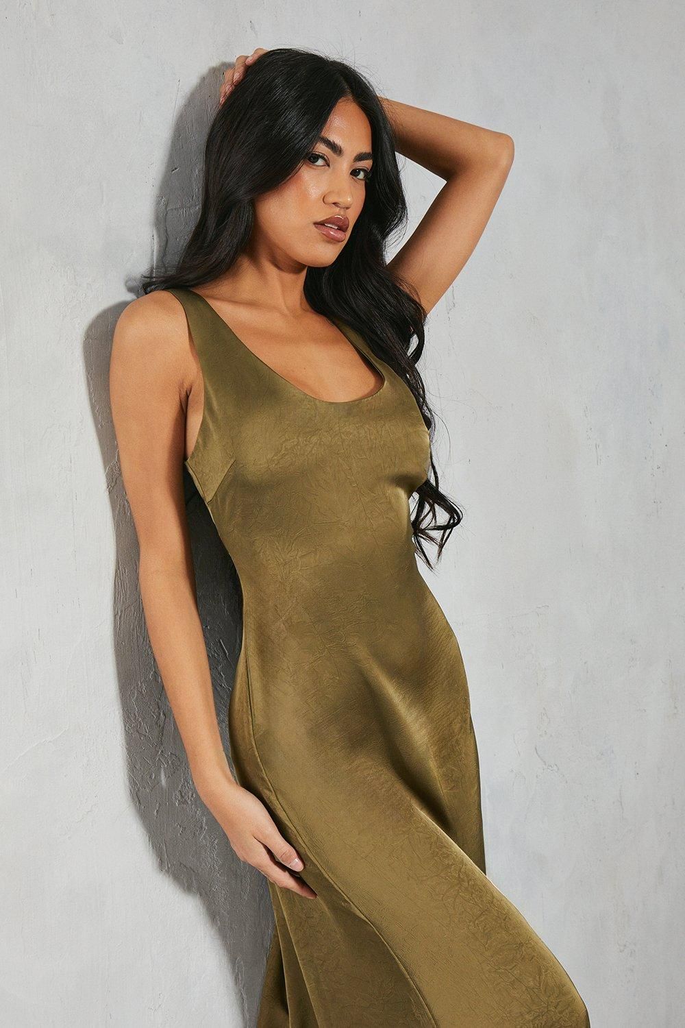 MissPap Crinkle Satin Scoop Neck Midaxi Dress Khaki image 4