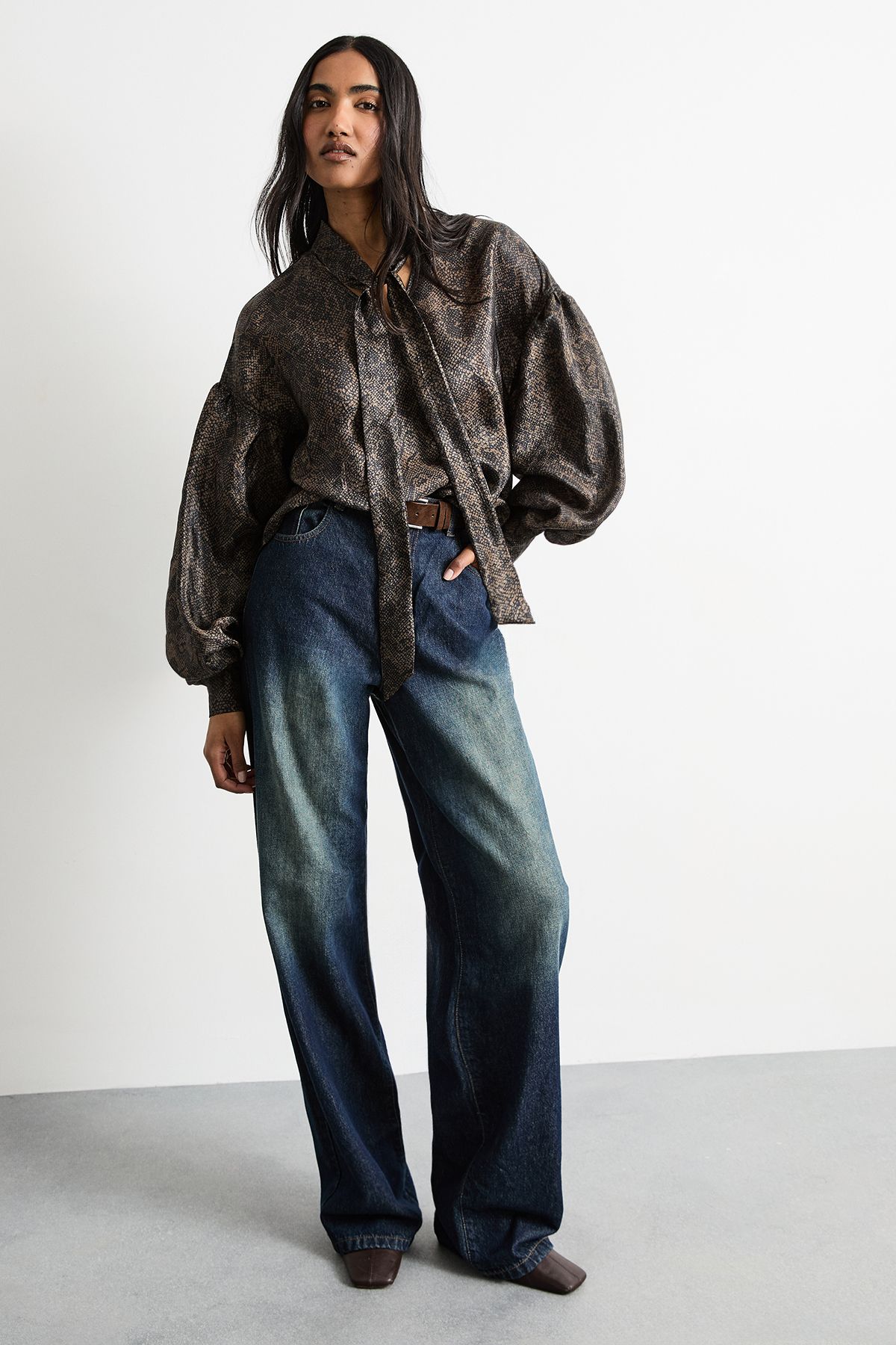 Warehouse Printed Pussybow Tie Neck Blouson Sleeve Blouse Animal image 4