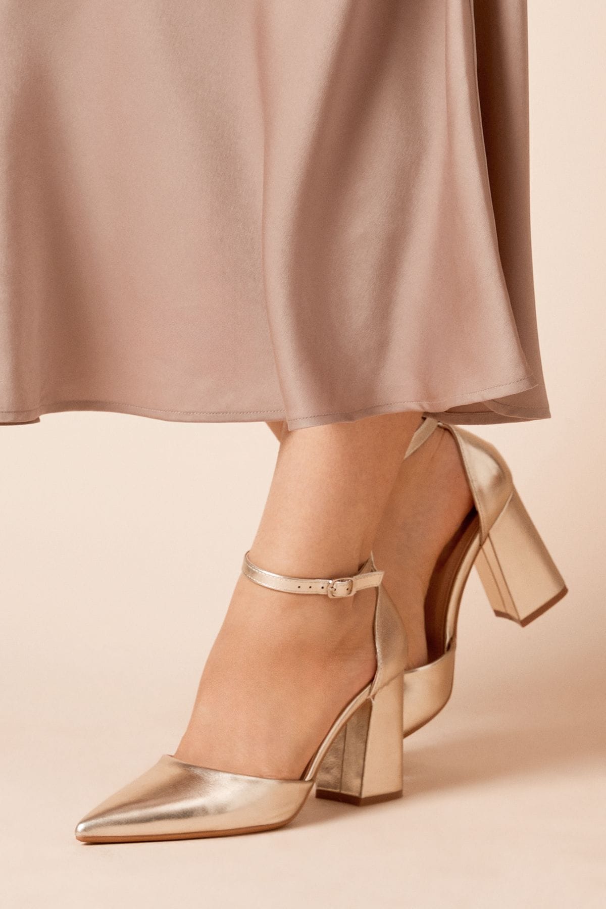 Dorothy Perkins Blanche Ankle Strap Pointed High Block Heel Court Shoes Gold image 2