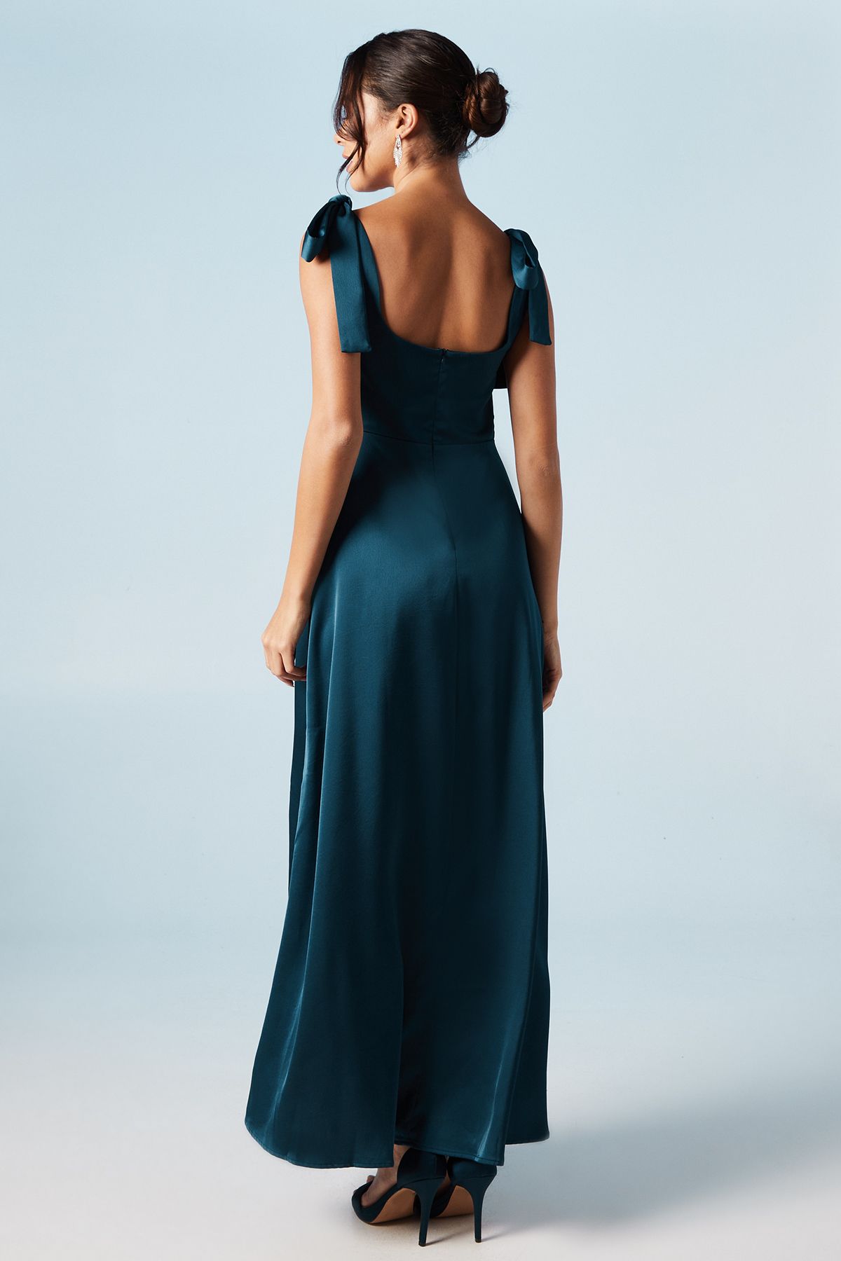 Oasis Satin Tie Shoulder Midi Bridesmaid Dress Navy image 3