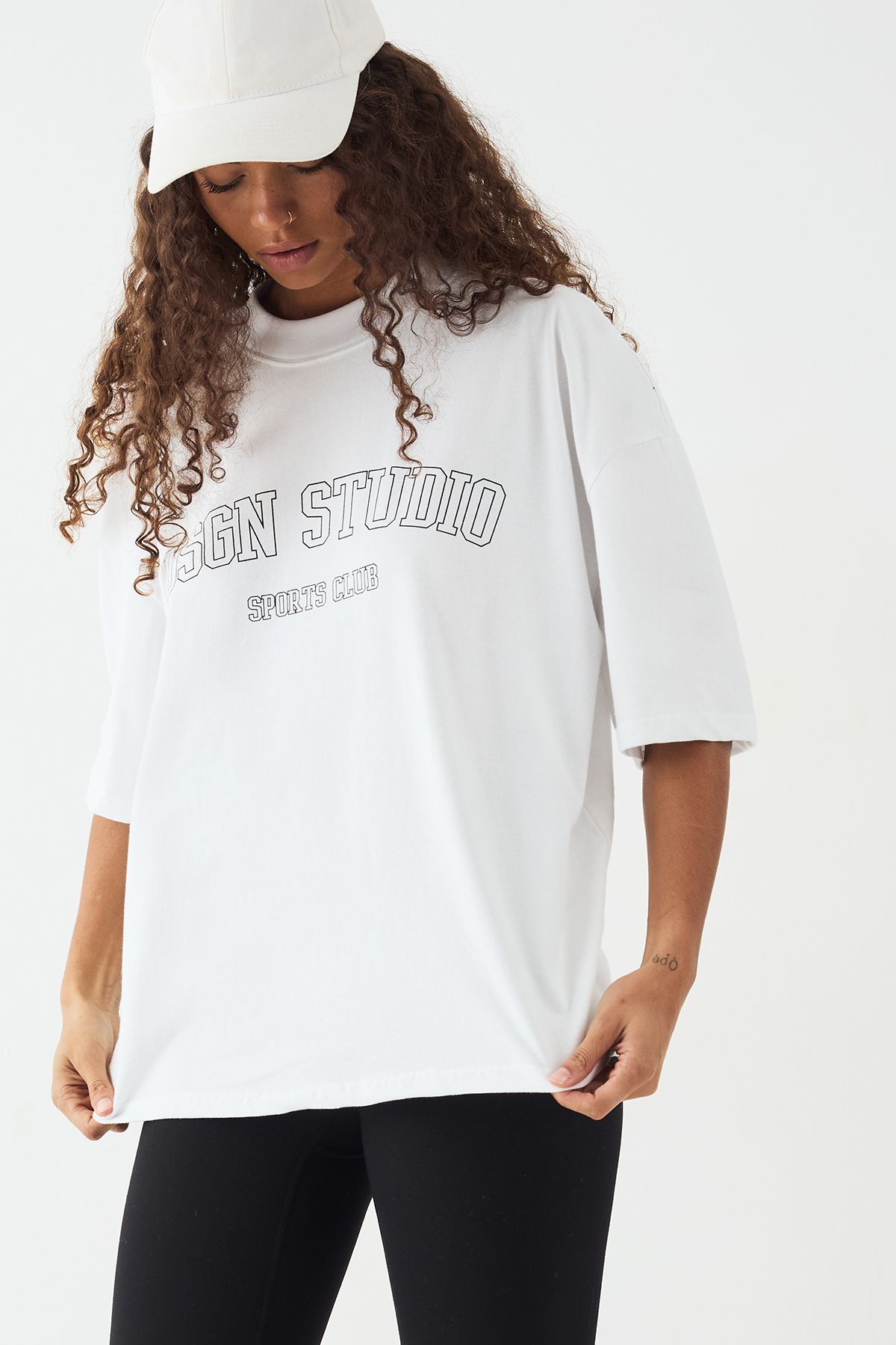 DSGN Studio DSGN Studio Sports Club Heavyweight Oversized T-Shirt White image 3