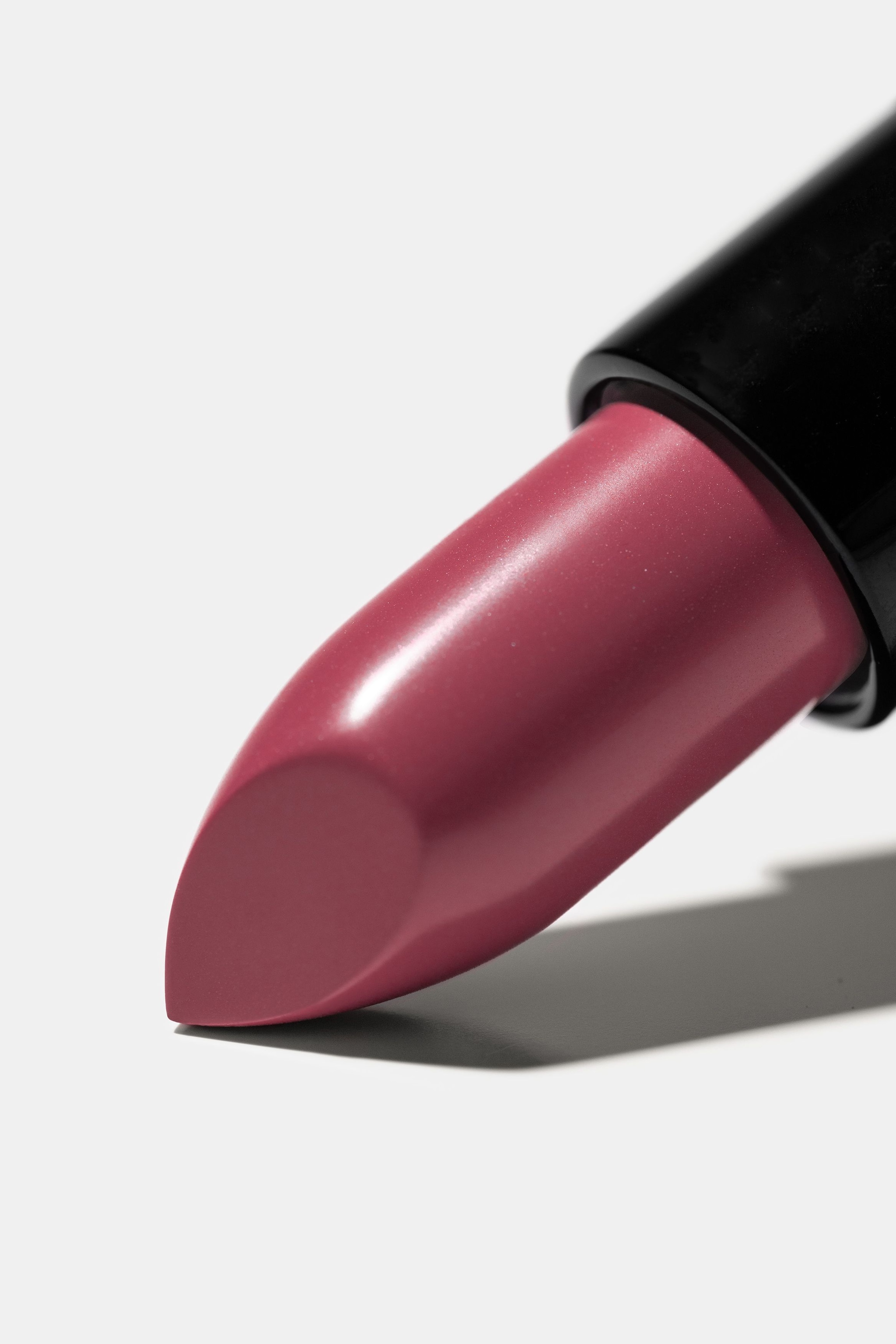 INGLOT Lipsatin Lipstick image 5