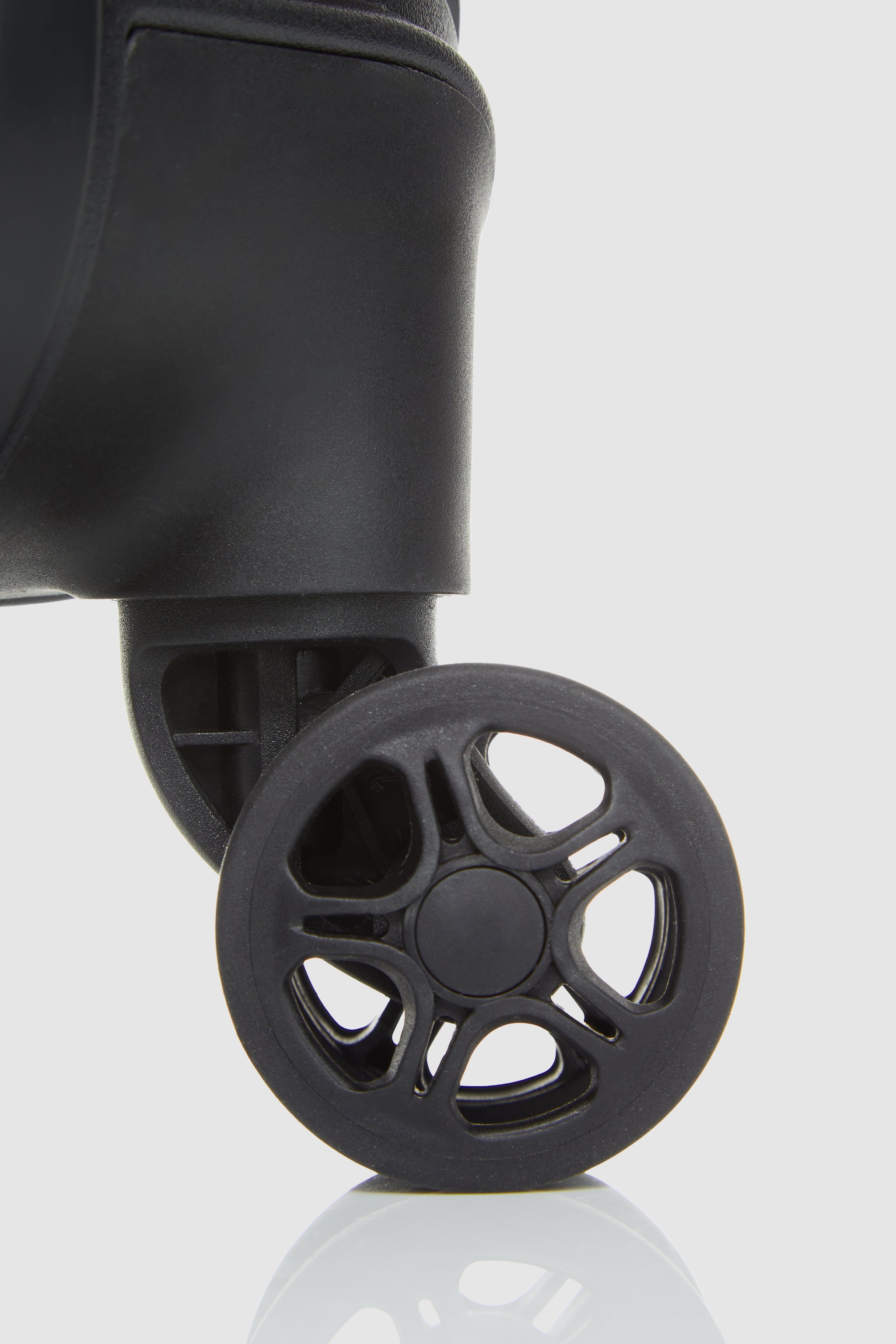 Nere Travel Bondi Small Suitcase image 6