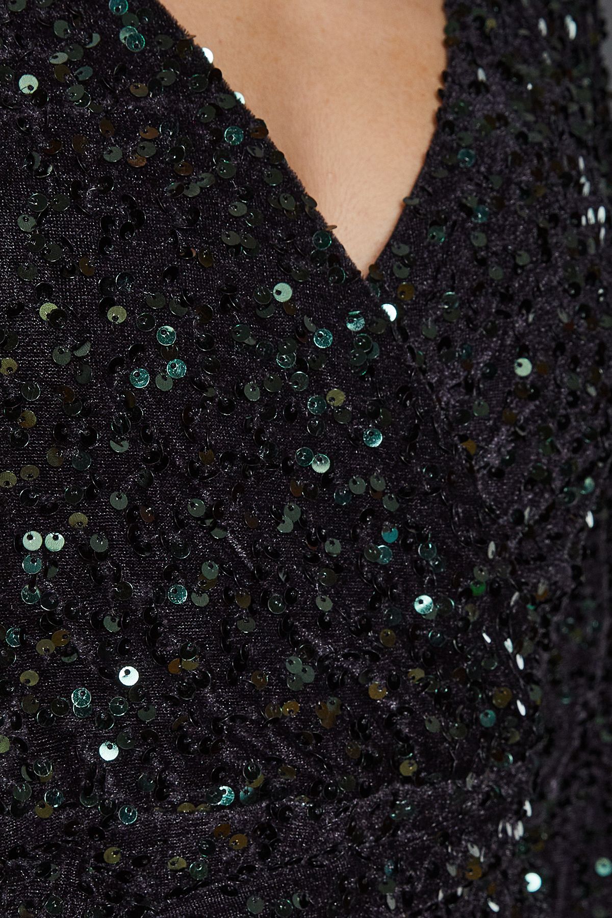 Dorothy Perkins Velvet Sequin Wrap Midi Dress Bottle Green image 5