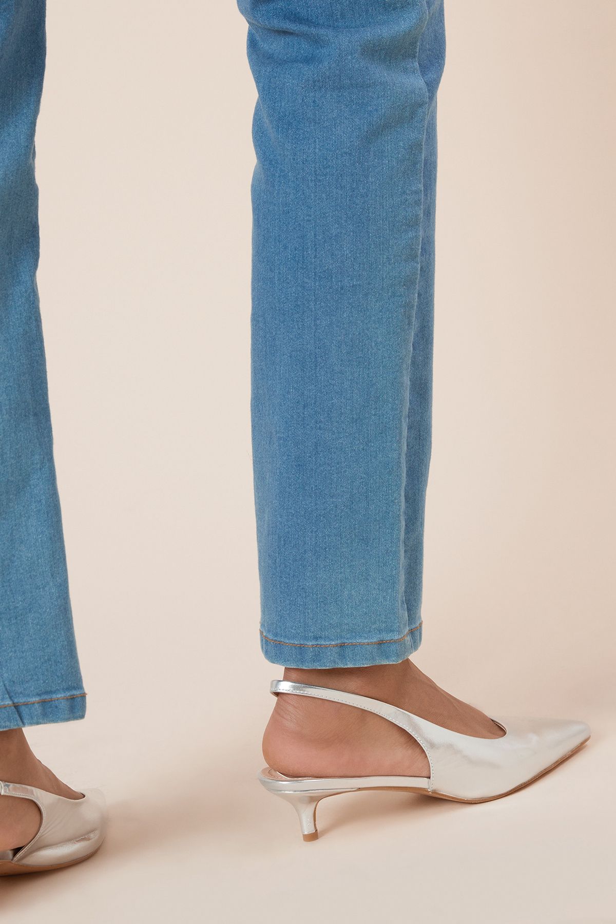 Dorothy Perkins Faelina Faux Leather Slingback Kitten Heel Court Shoes Silver image 2