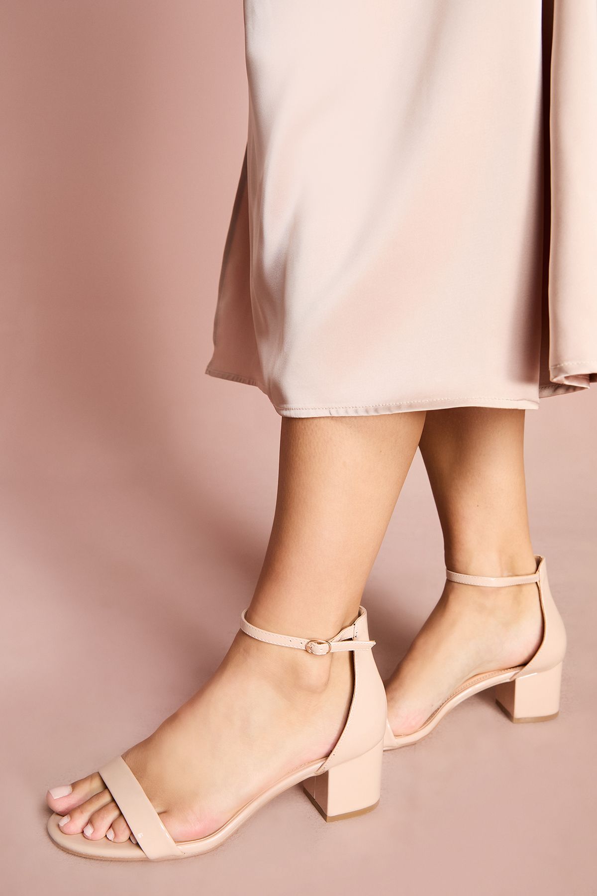 Coast Wide Fit Thelma Faux Leather Medium Block Heel Sandals Nude image 3