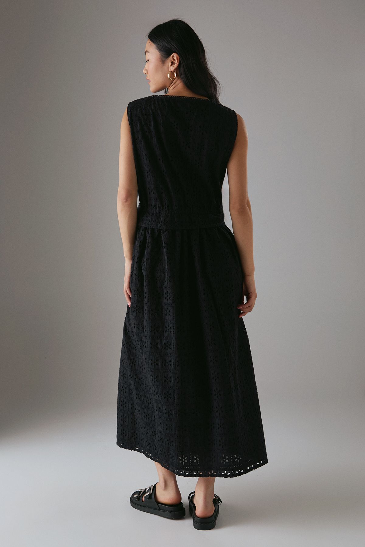 Warehouse Petite Broderie Drawstring Detail Sleeveless Midi Sundress Black image 3