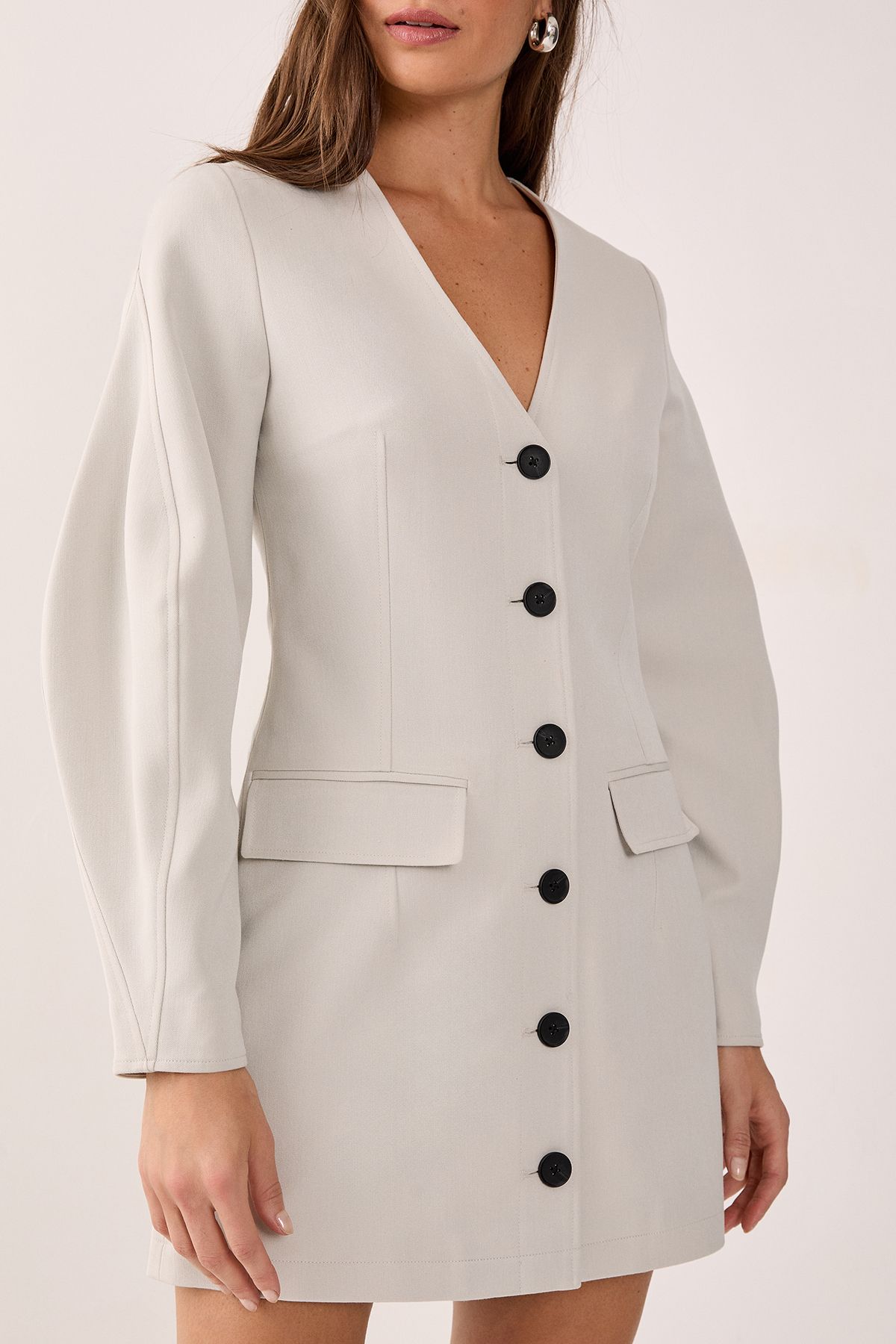 NastyGal Tailored Cocoon Sleeve Button Through Mini Blazer Dress Ecru image 3