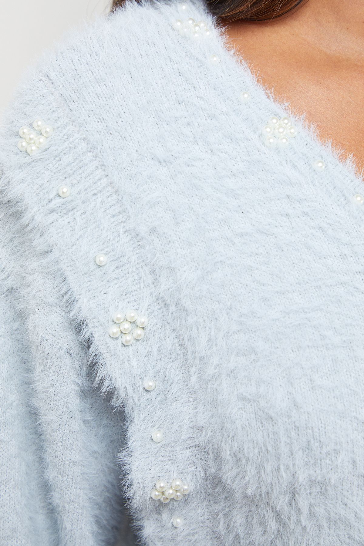 Oasis Eyelash Knitted Pearl Embellished V Neck Jumper Grey Marl image 5