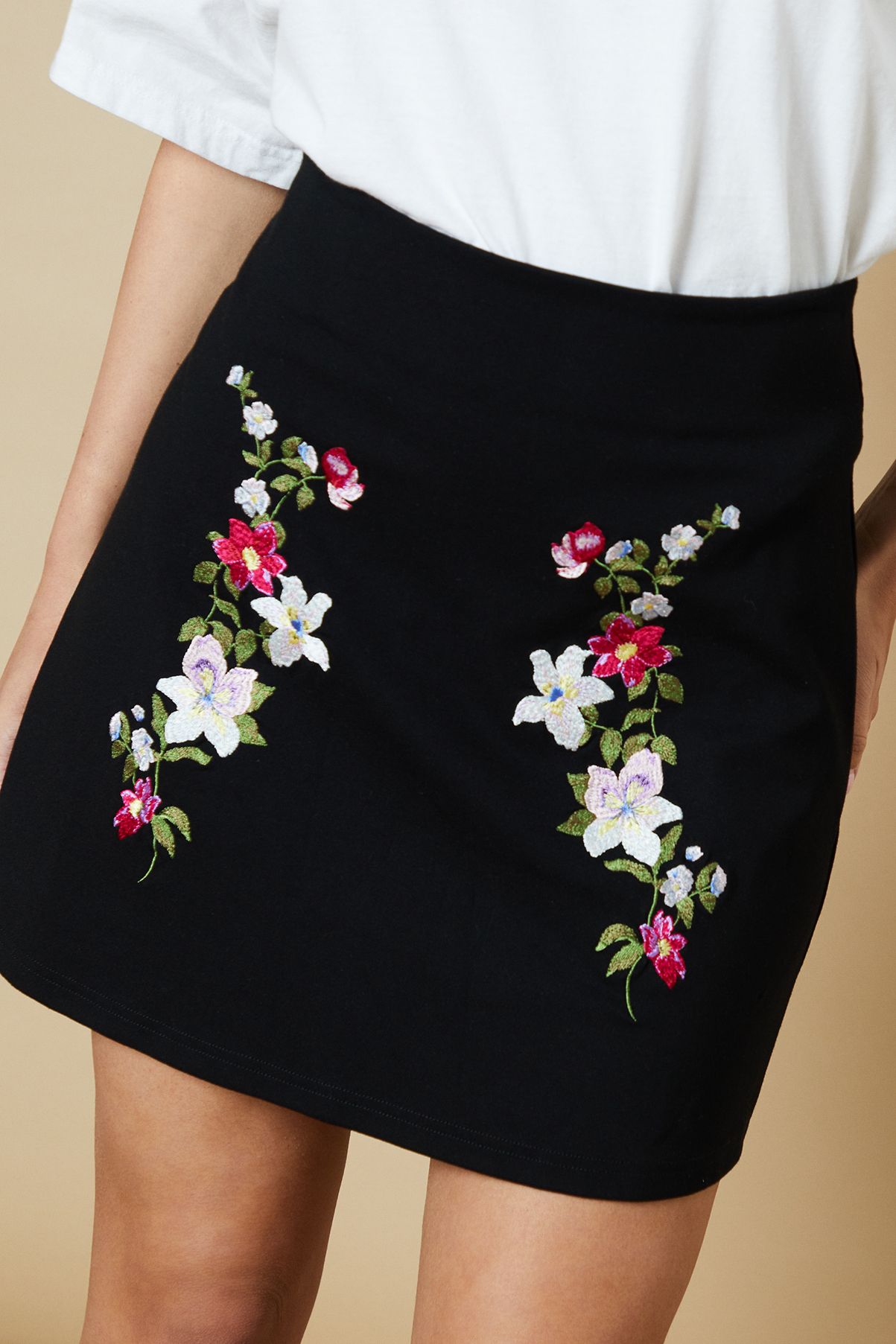 Oasis Premium Ponte Embroidery Mini Skirt Black image 4