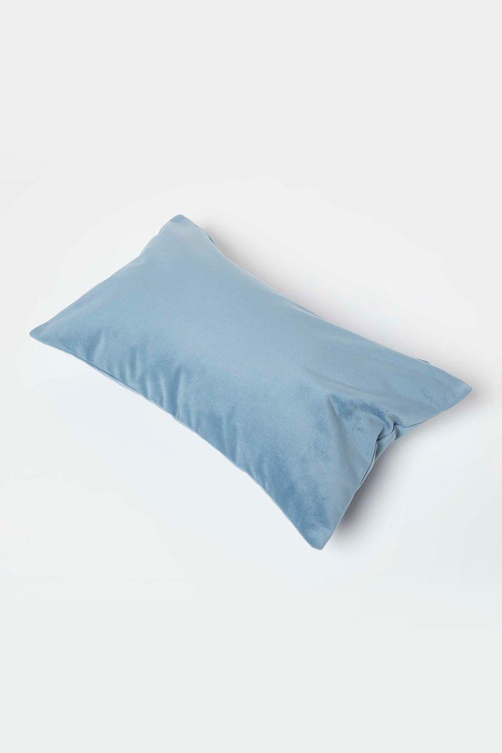 Homescapes Luxury Soft Velvet Cushion image 5