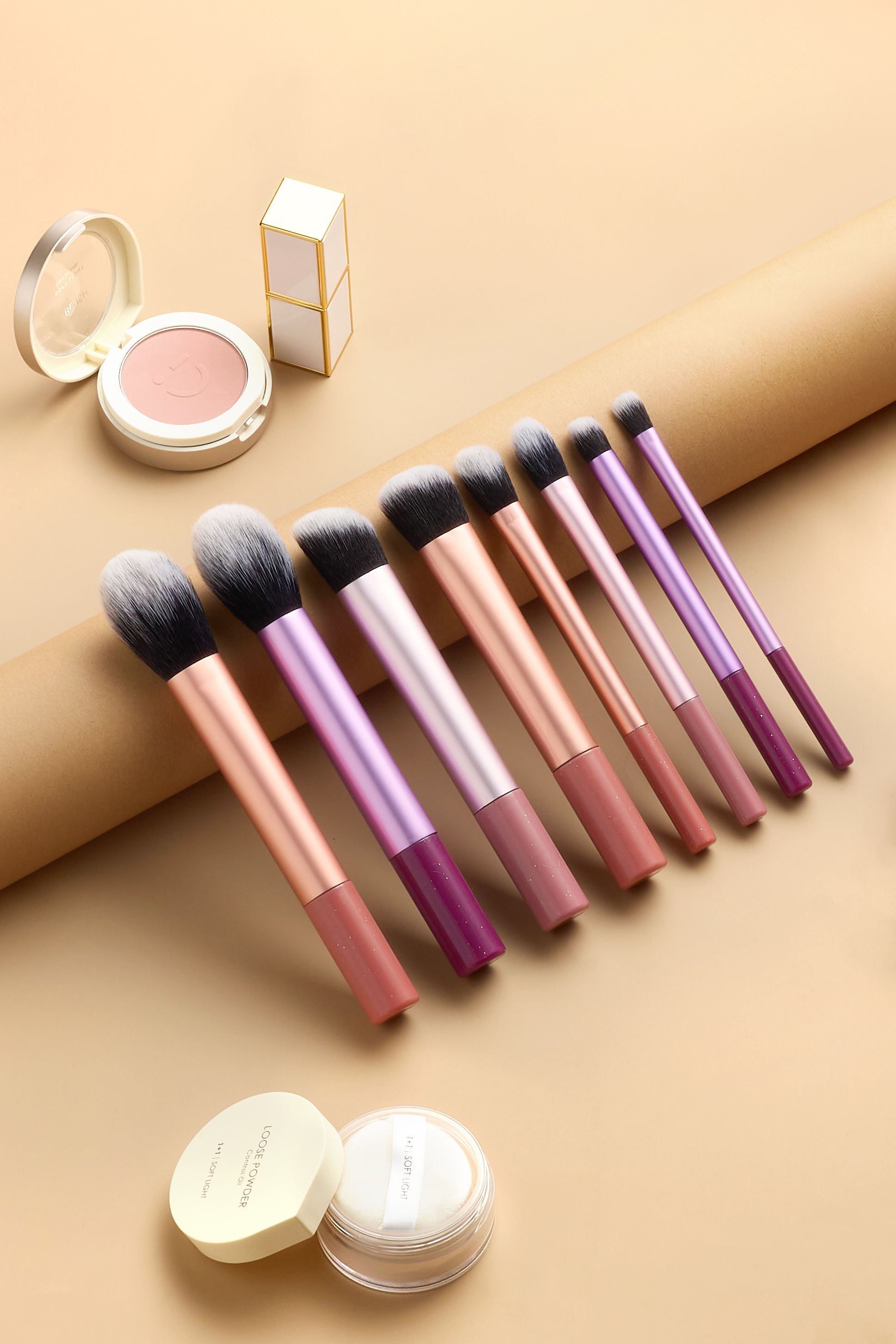 SHEONLY Set of 8 Professional Makeup Brush Tools image 2