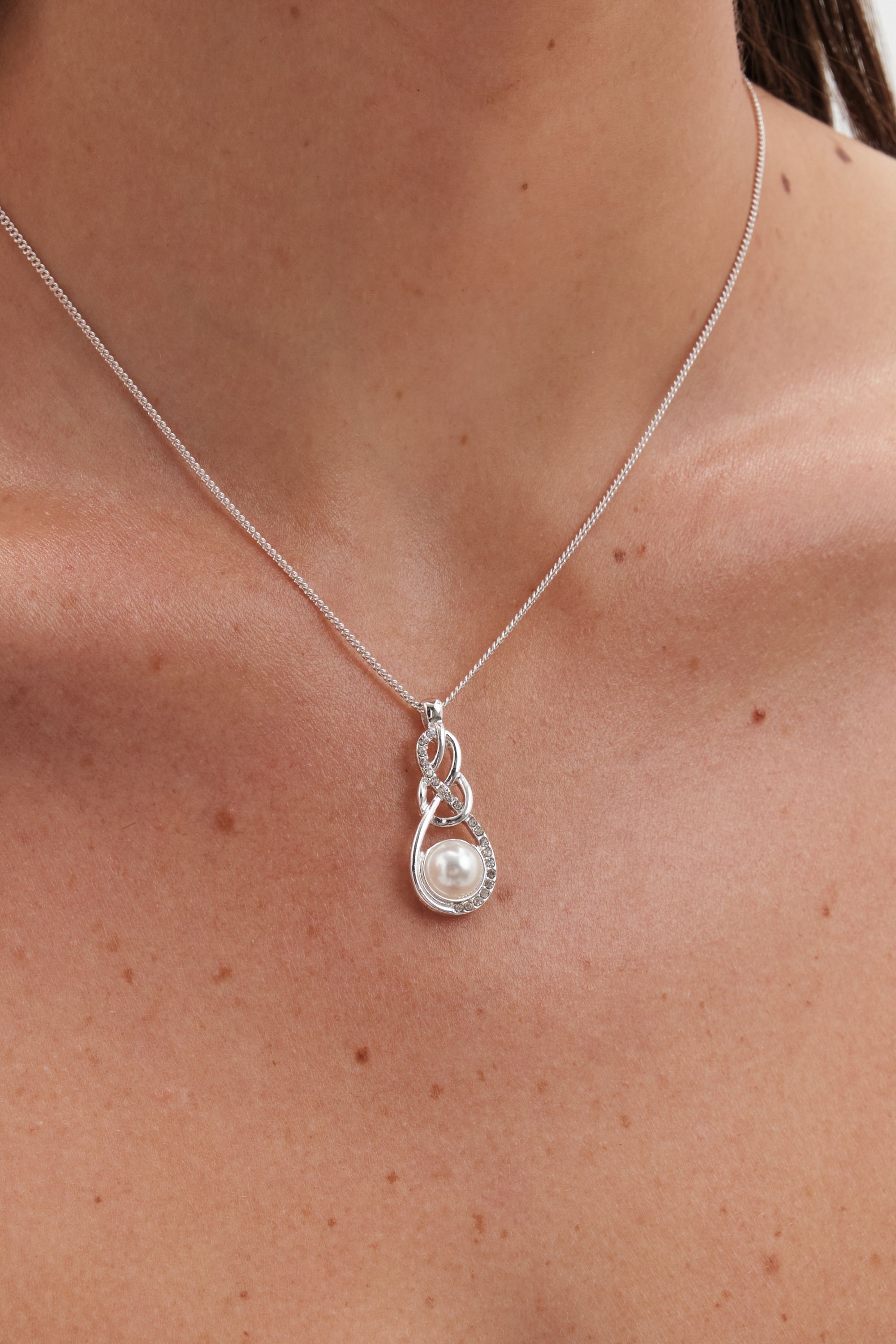 Jon Richard Pearl and Crystal Infinity Trio Set - Gift Box image 5