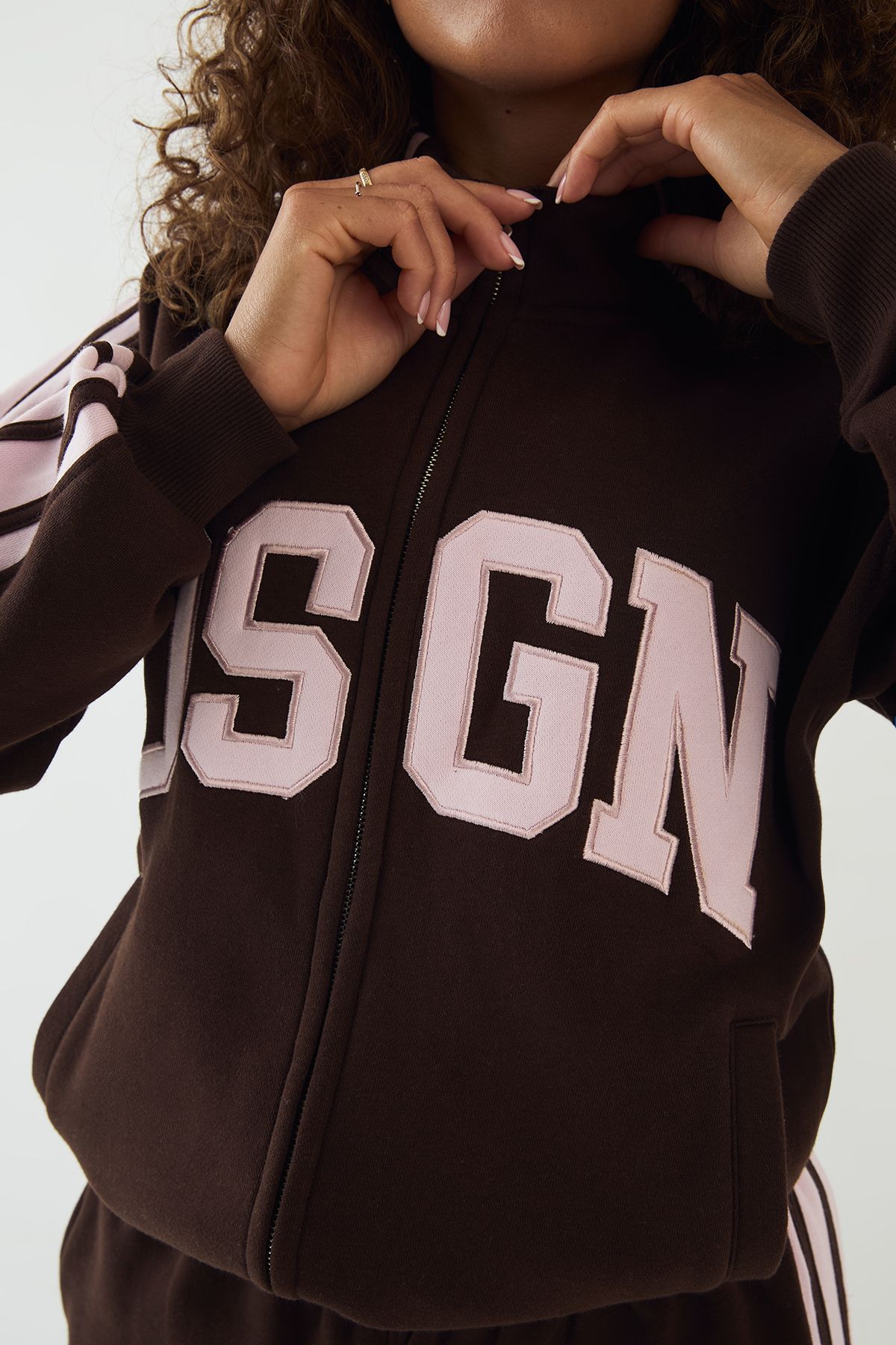 DSGN Studio DSGN Side Stripe Funnel Neck Zip Through Bomber Tracksuit Dark Chocolate image 4