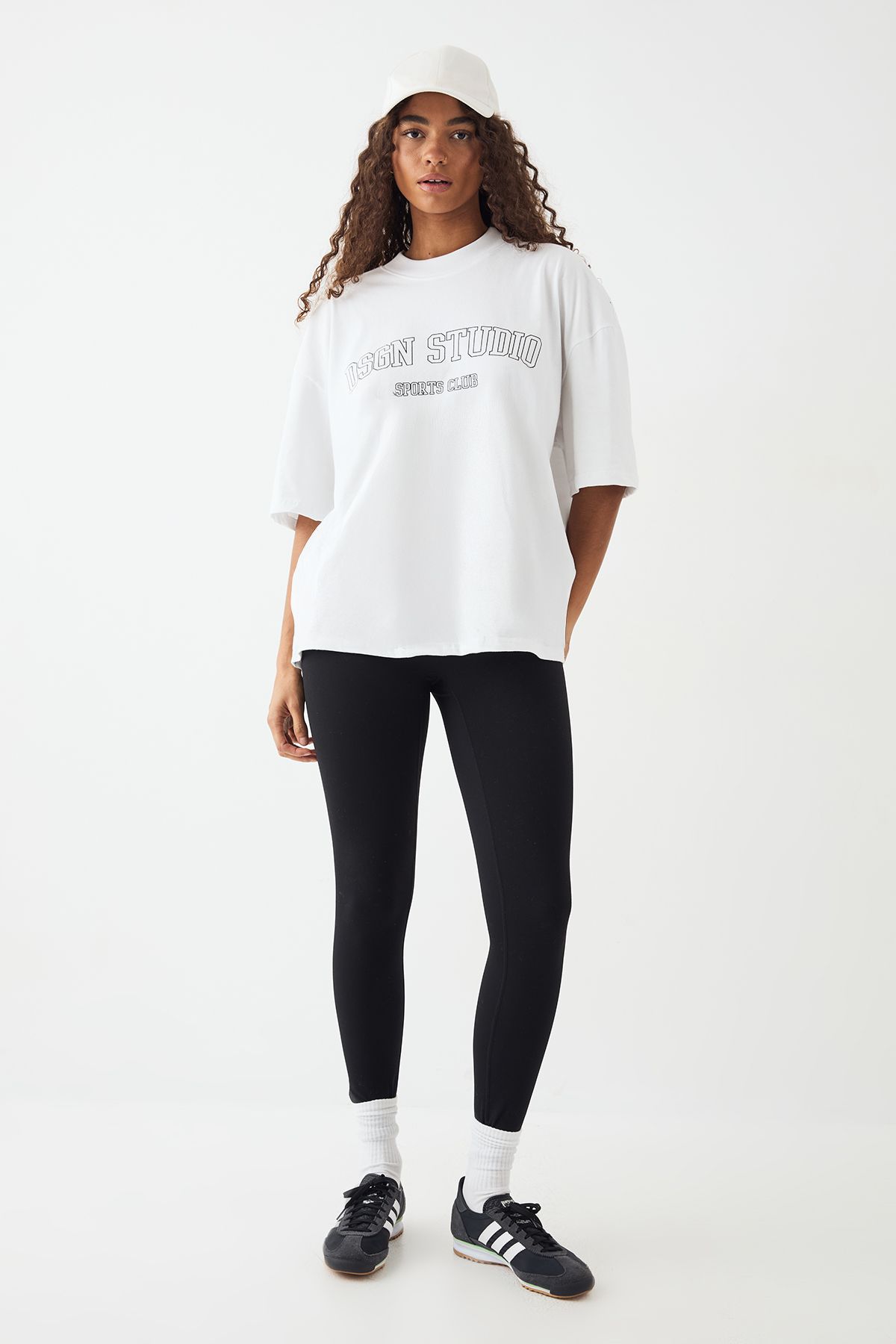 DSGN Studio DSGN Studio Sports Club Heavyweight Oversized T-Shirt White image 5