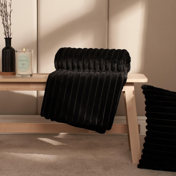 OHS Faux Fur Ribbed Fleece Throw Over Bed Blanket Winter Warm Supersoft