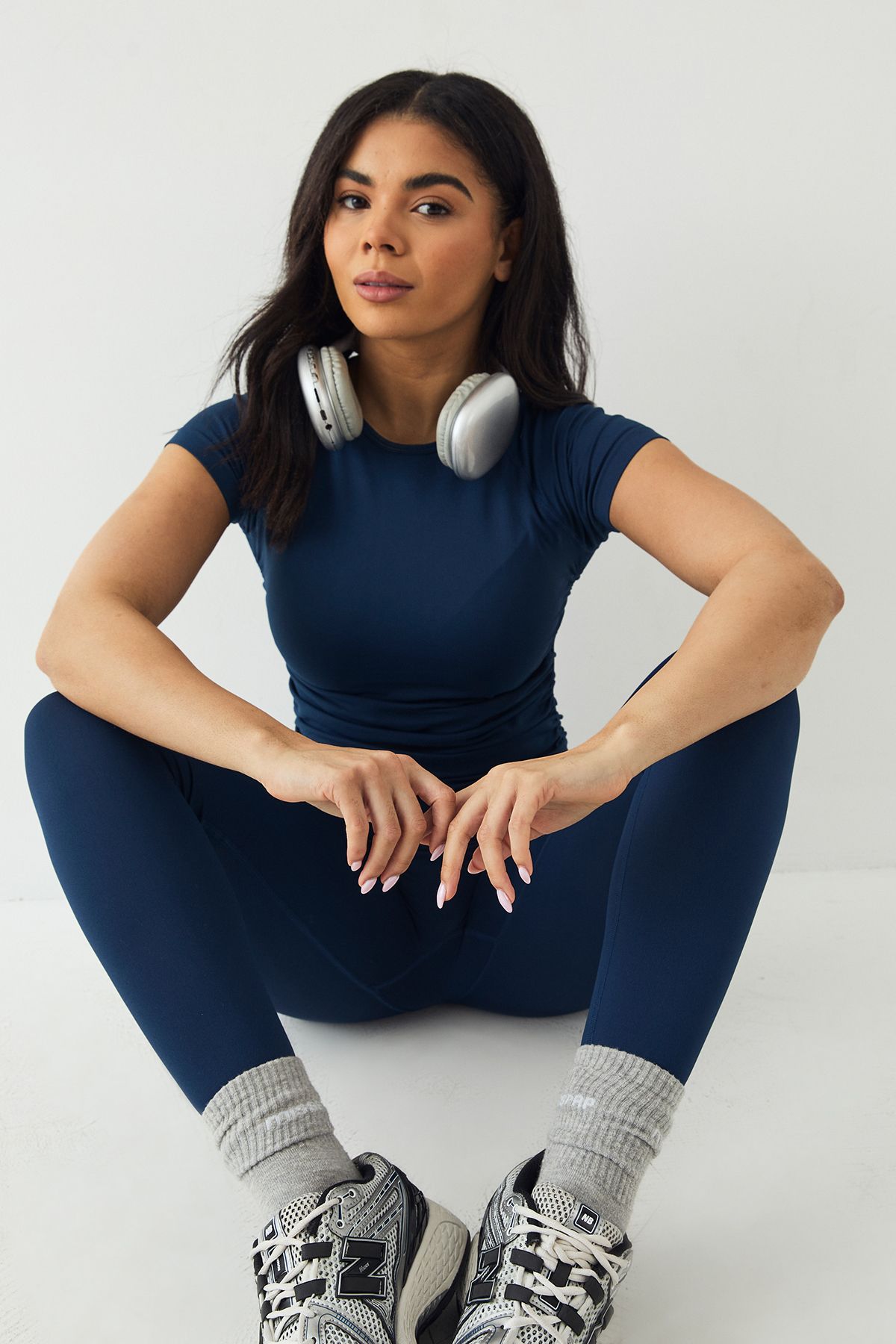 DSGN Studio DSGN Studio Sport Ultra Contour Bum Scrunch Seamless Legging Navy image 3