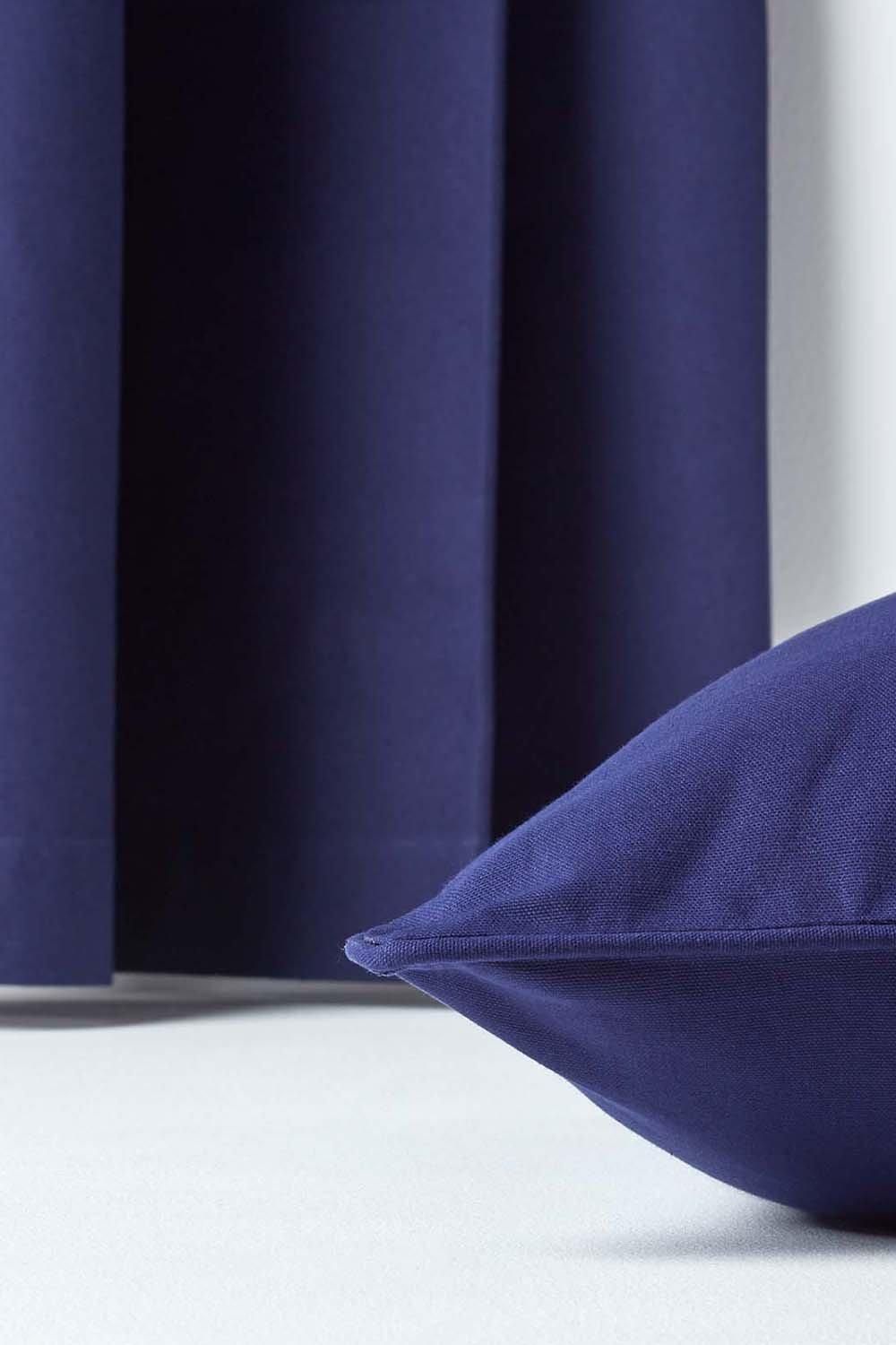 Homescapes Cotton Plain Cushion Cover image 5